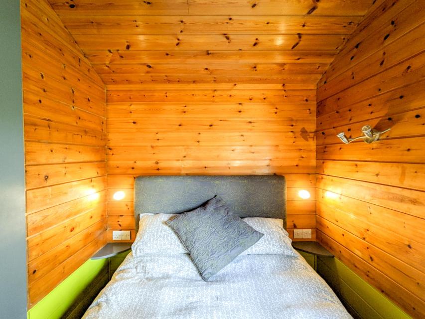 Avallon Lodges view 5