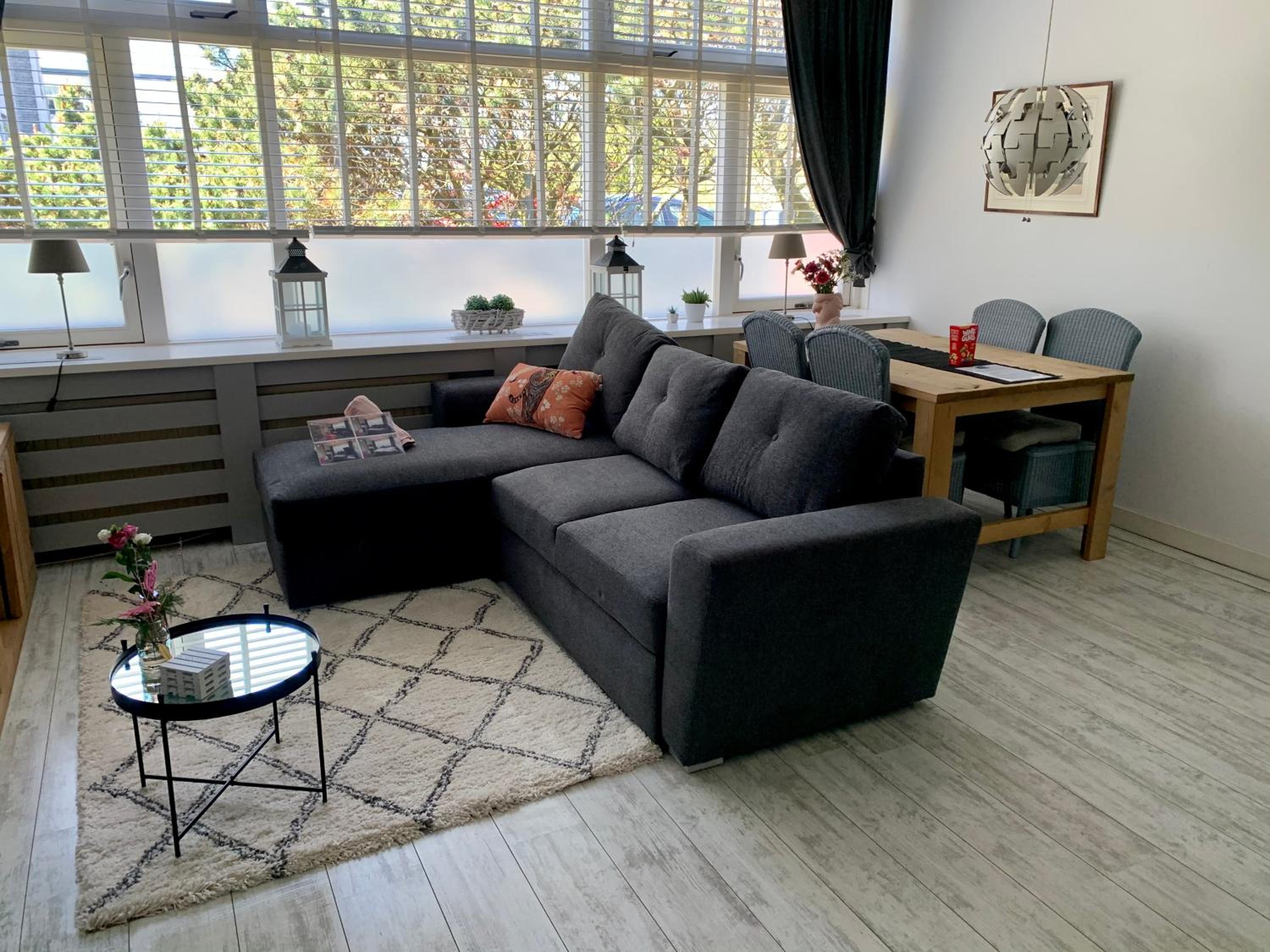 Amsterdam Beach Apartment 2, Private Garden view 3