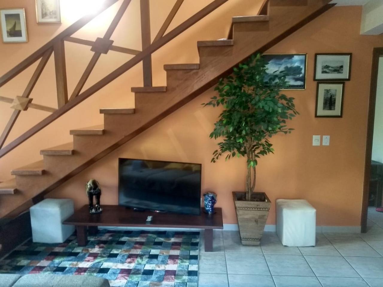 MARESIAS - Frente p/ Praia - Cond. Fechado - Piscina Aquecida!!!Wi Fi Exclusiva