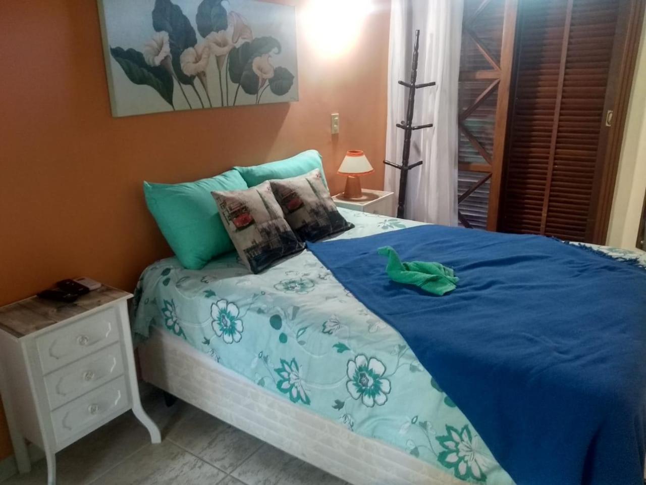 MARESIAS - Frente p/ Praia - Cond. Fechado - Piscina Aquecida!!!Wi Fi Exclusiva