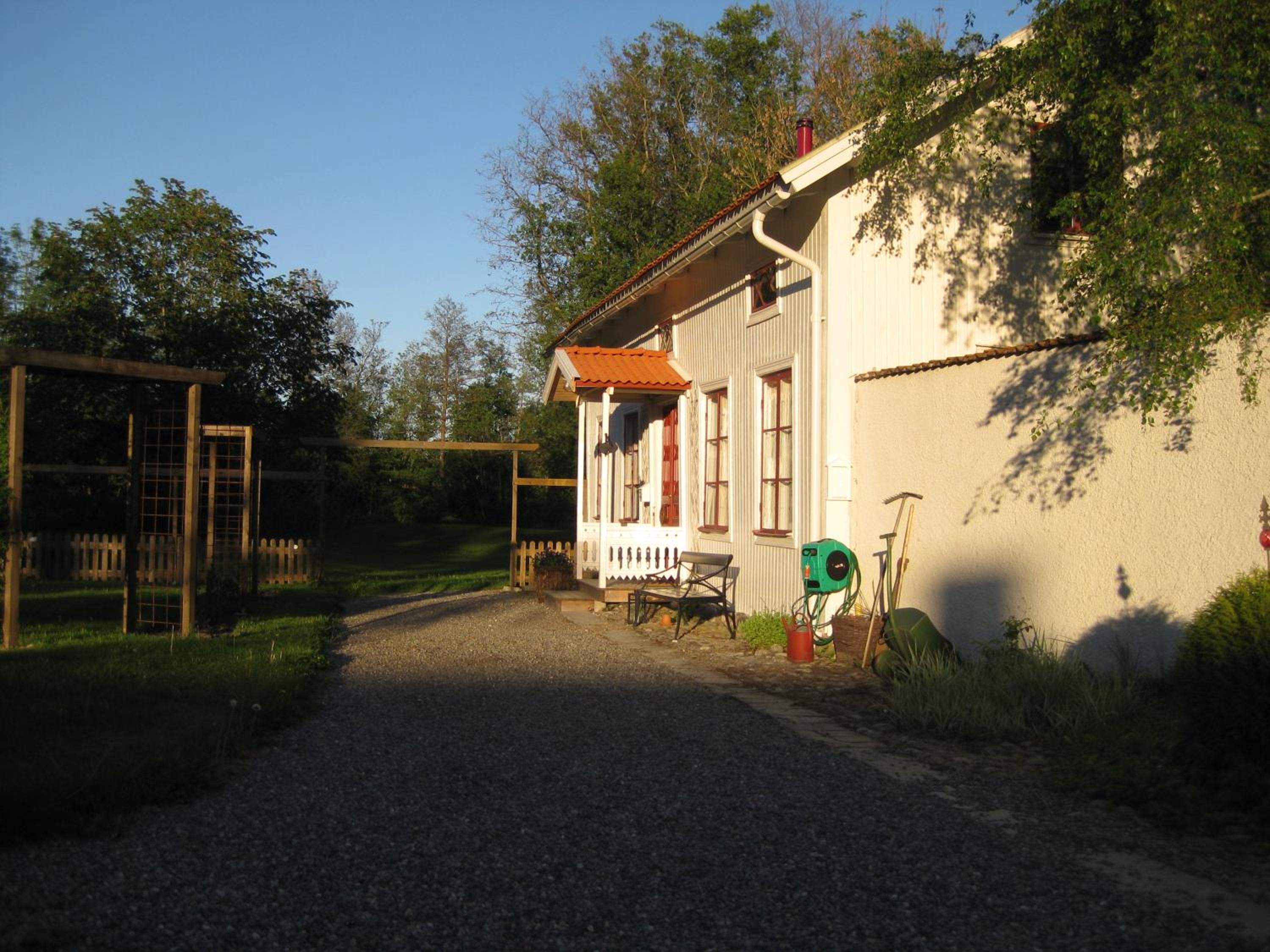 Photo 9