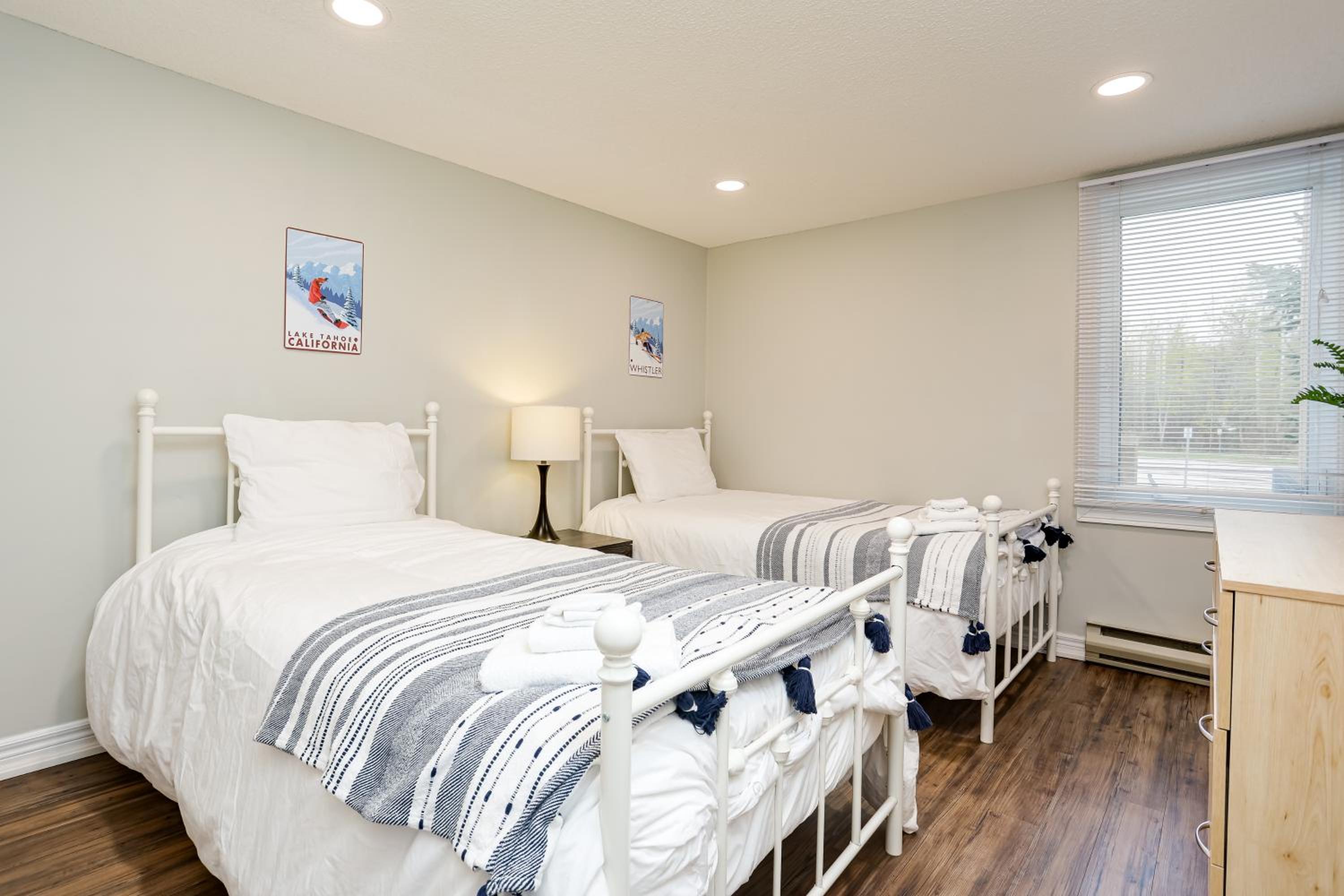 Wintergreen Retreat with Private Sauna & Patio 82291
