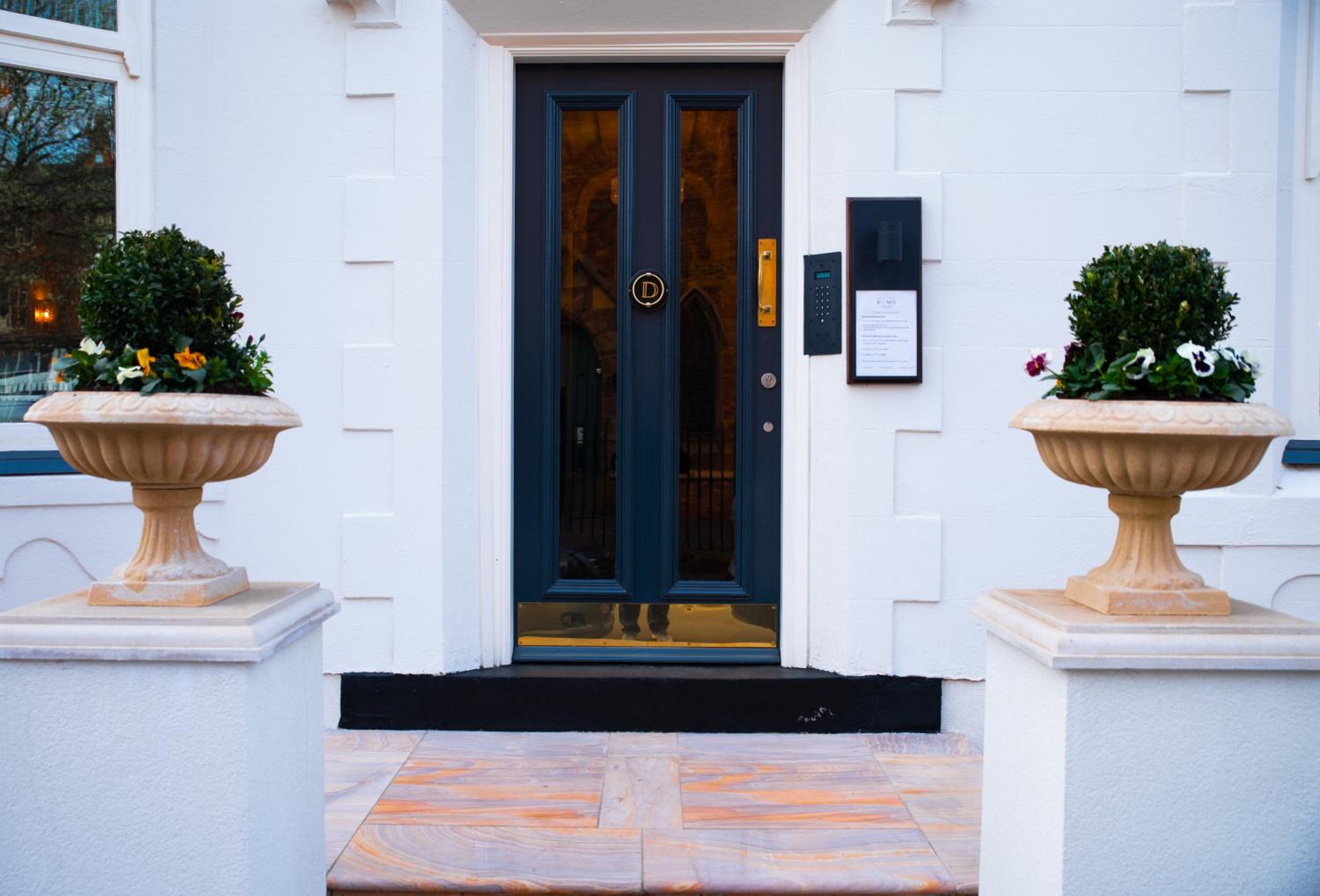 Hotel Domo Boutique Hotel - Image 1