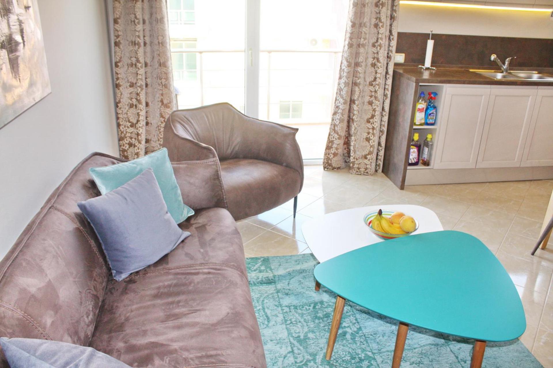 Eirik's beachfront apartments & penthouse