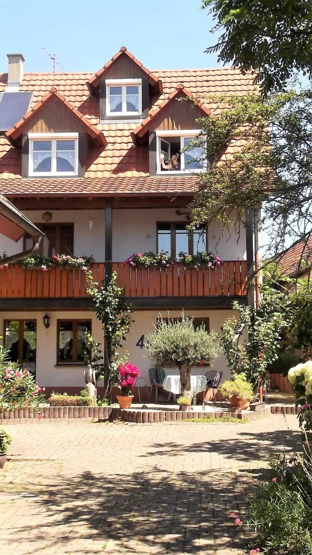 Galerie Ueber den Gaerten