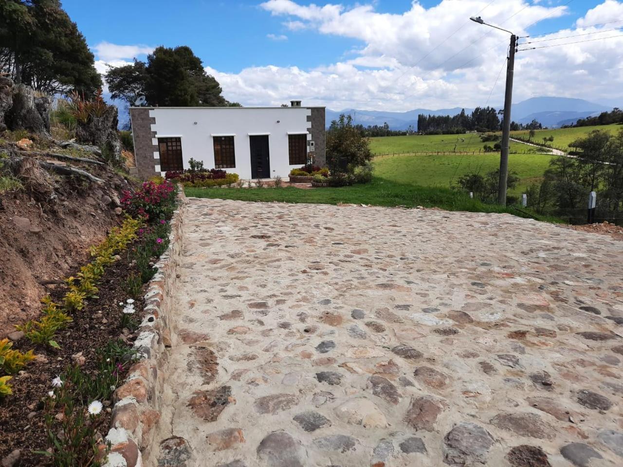 Cabaña Campestre Katie view 2