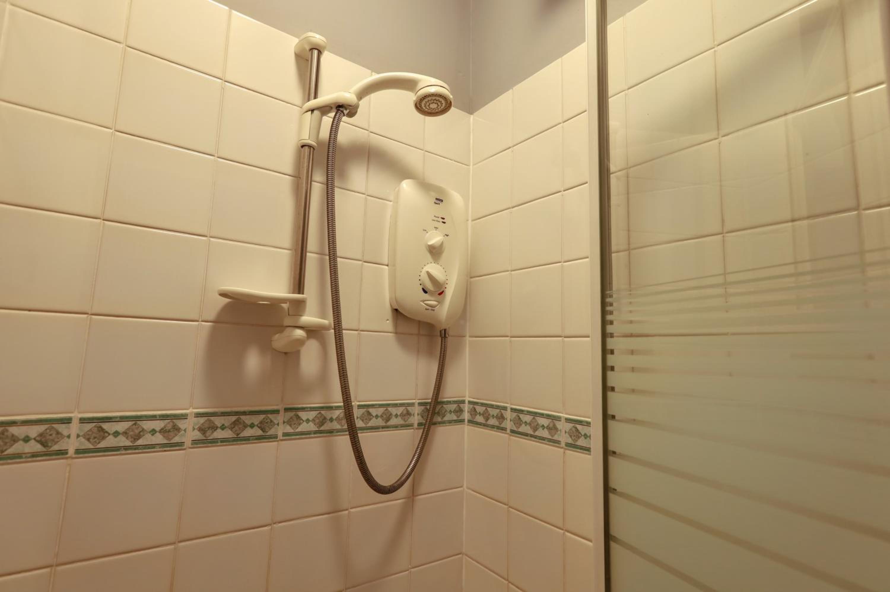 Airdenair Guest House