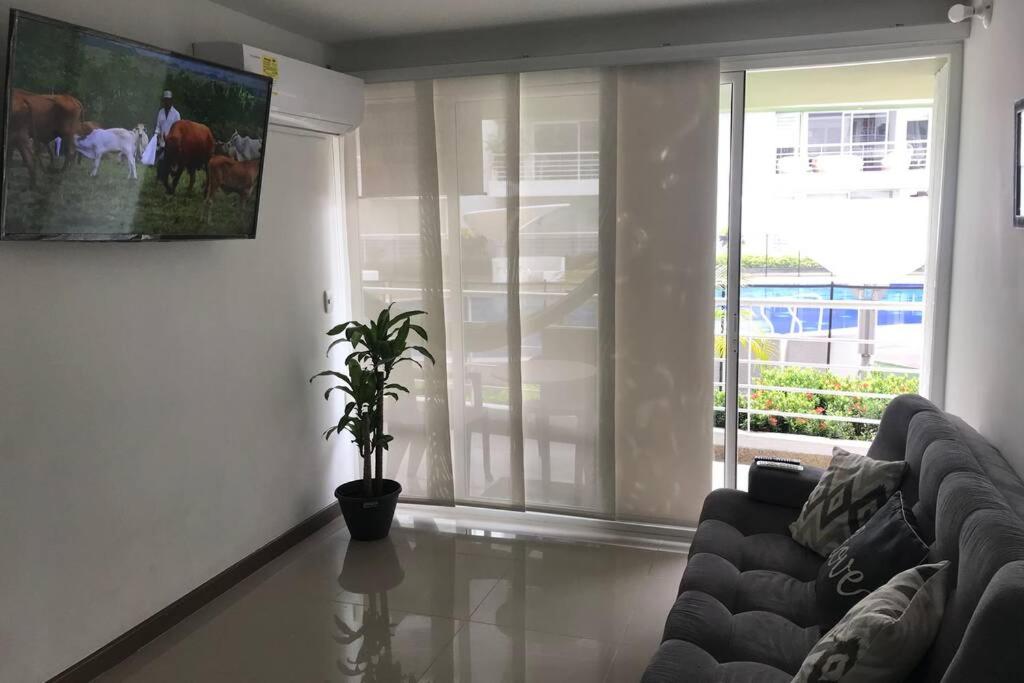 HERMOSO APARTA ESTUDIO en Melgar