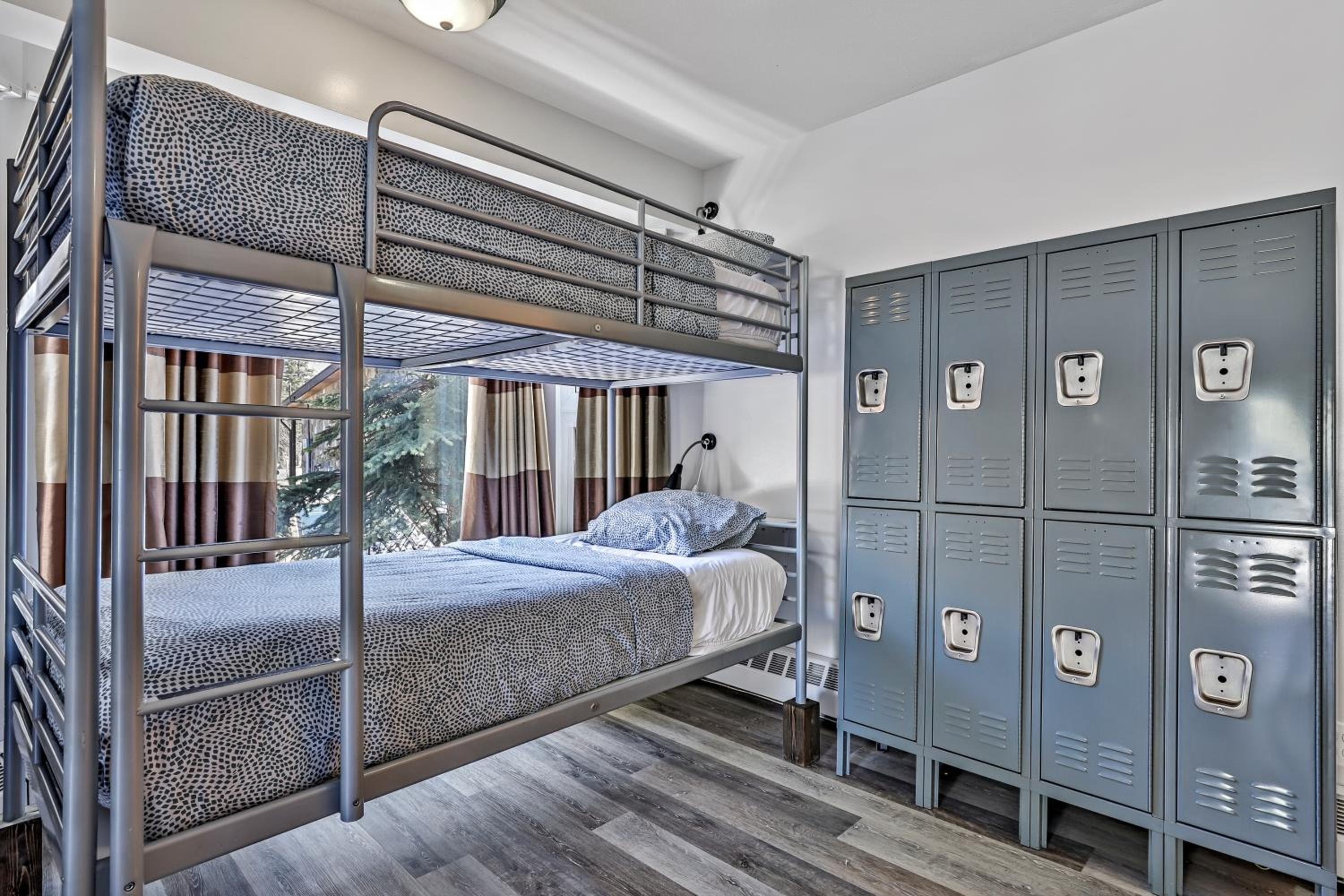 Samesun Banff Hostel