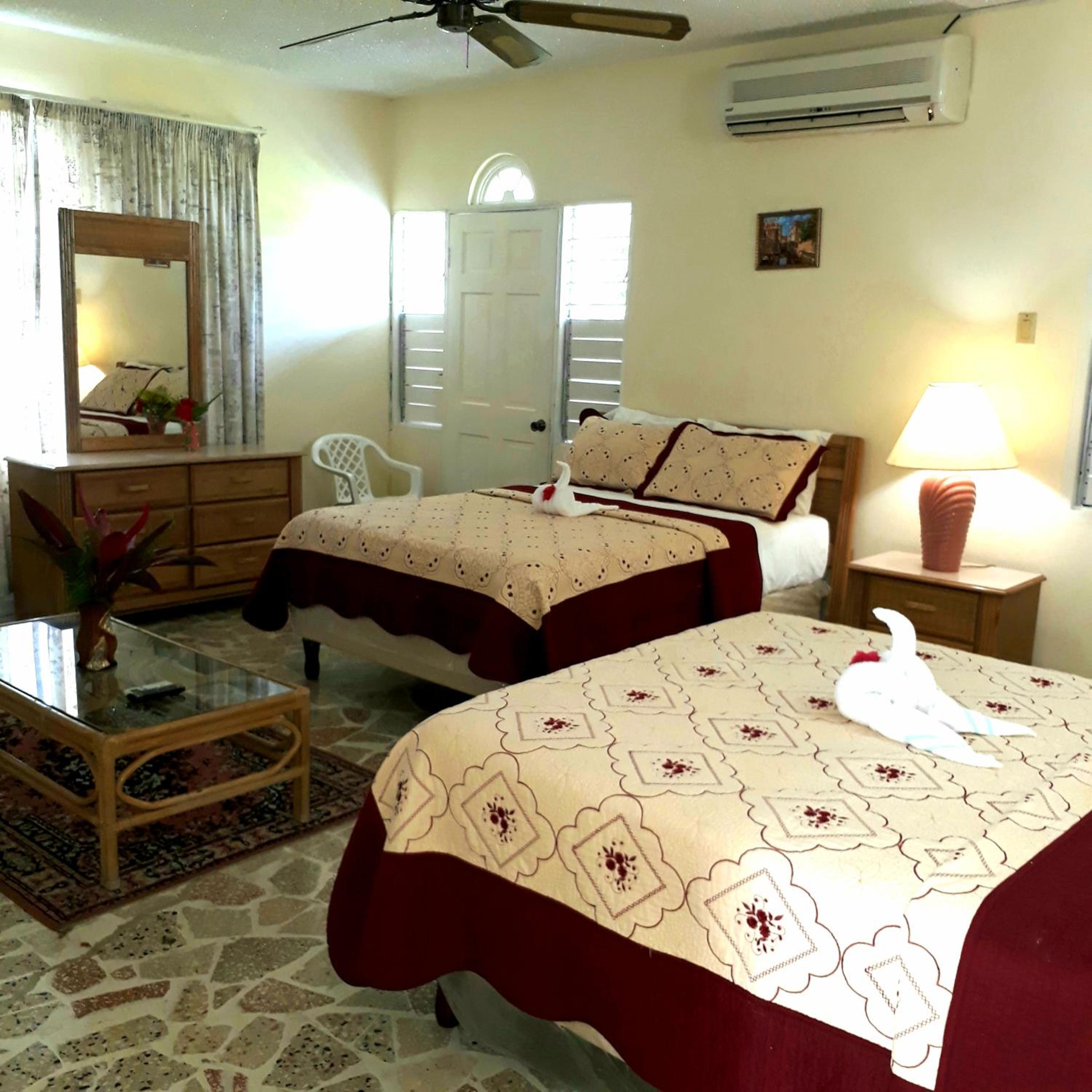Paradise Inn