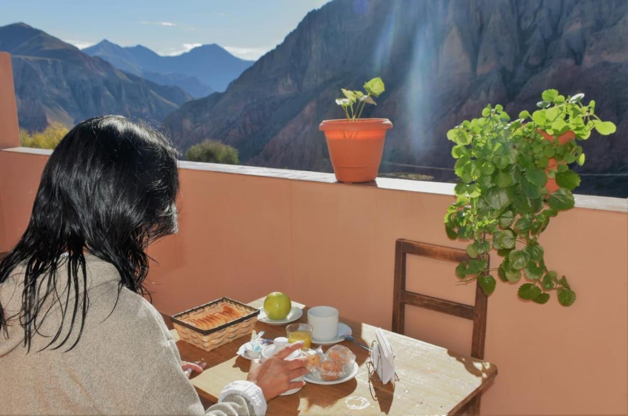 HOSTAL LA PLAZA IRUYA