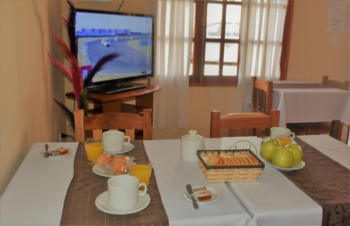 HOSTAL LA PLAZA IRUYA