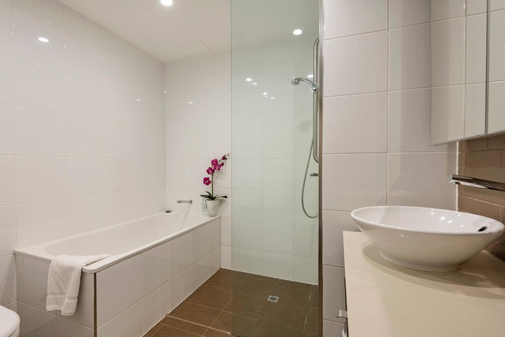 Darwin Waterfront Luxury Suites