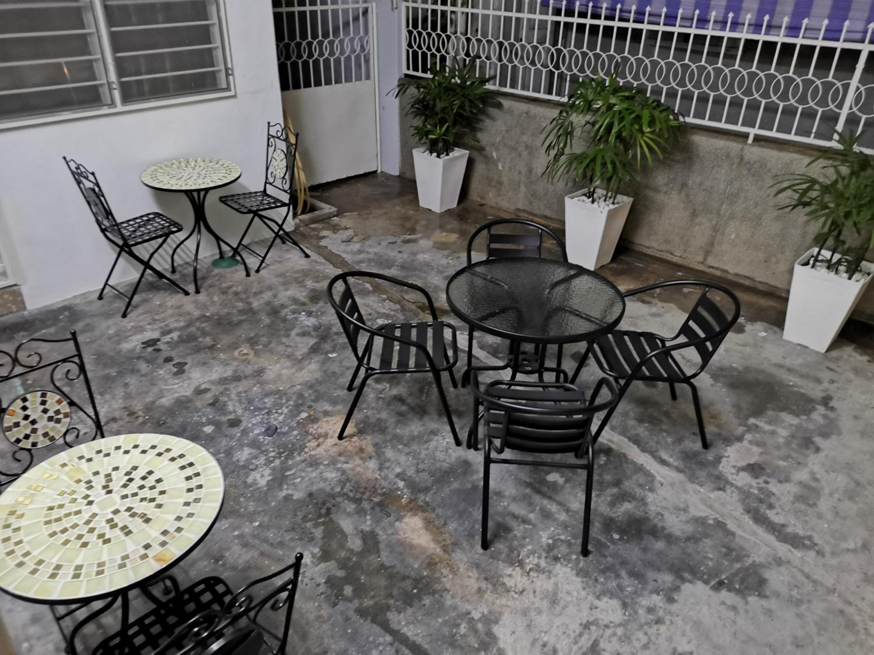 G Fortune Guest House Victoria Green photo 6