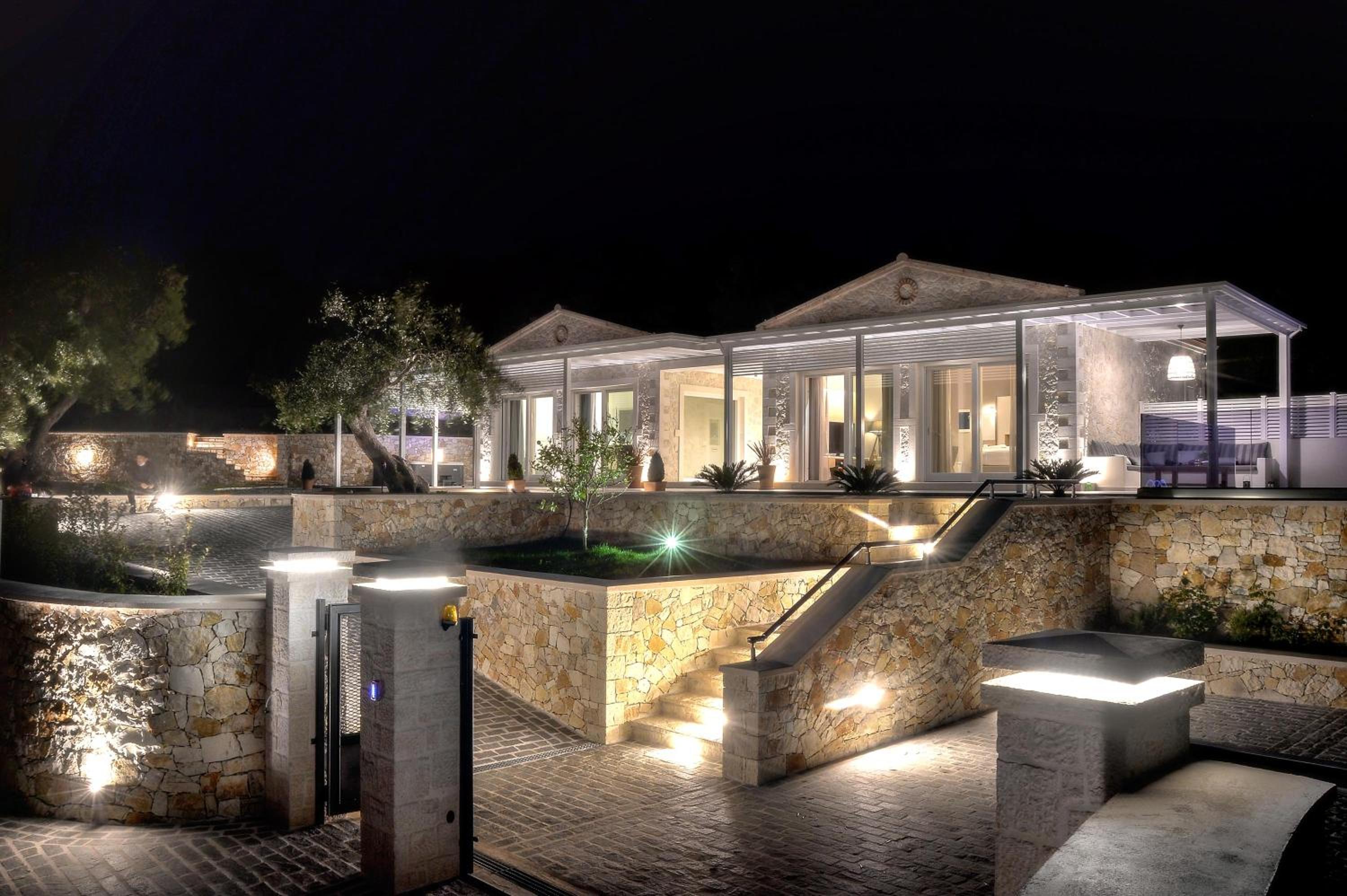 Paxos Luxury Living Junior Suites photo 5