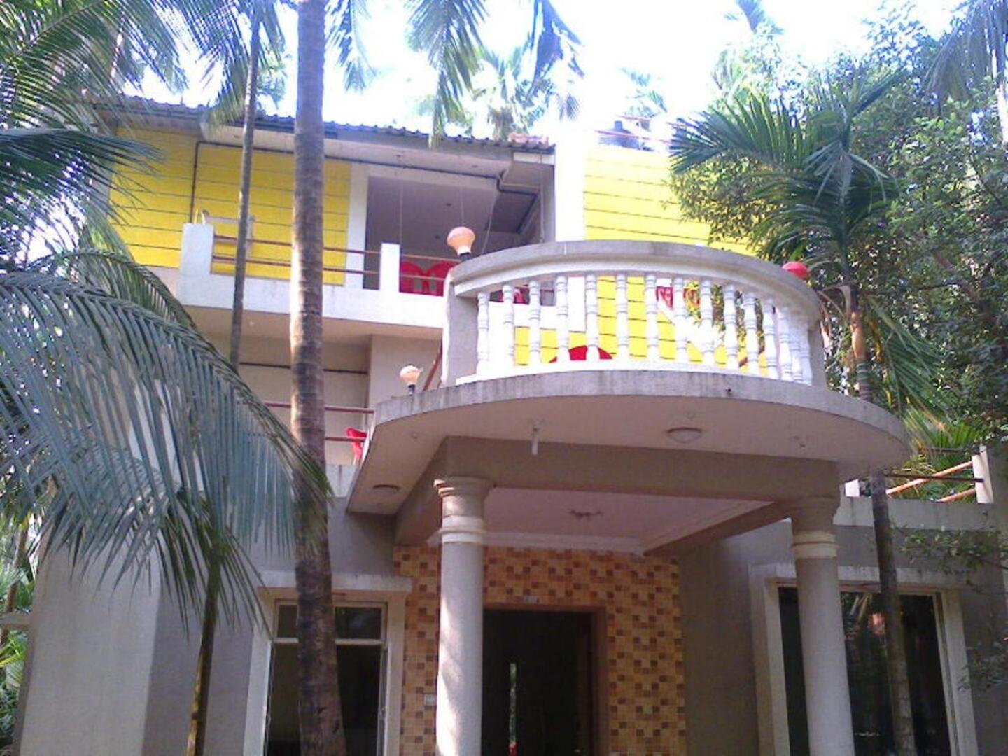 Swimming Pool Cottage Alibag With Meals view 4