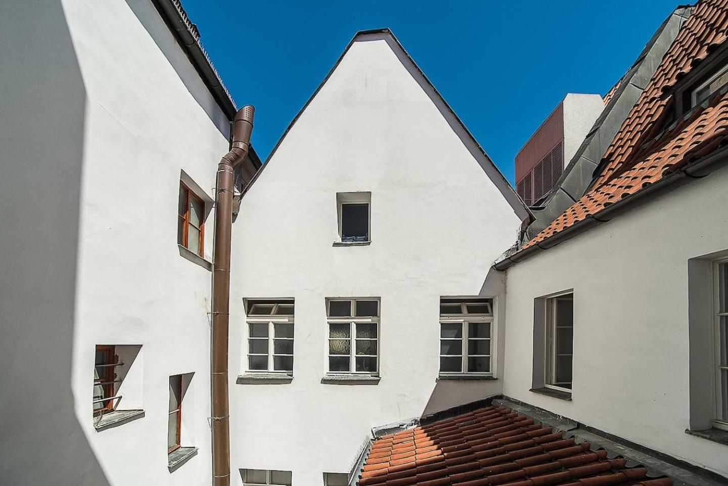 Newly renovated 1-bed apartment at Charles Bridge