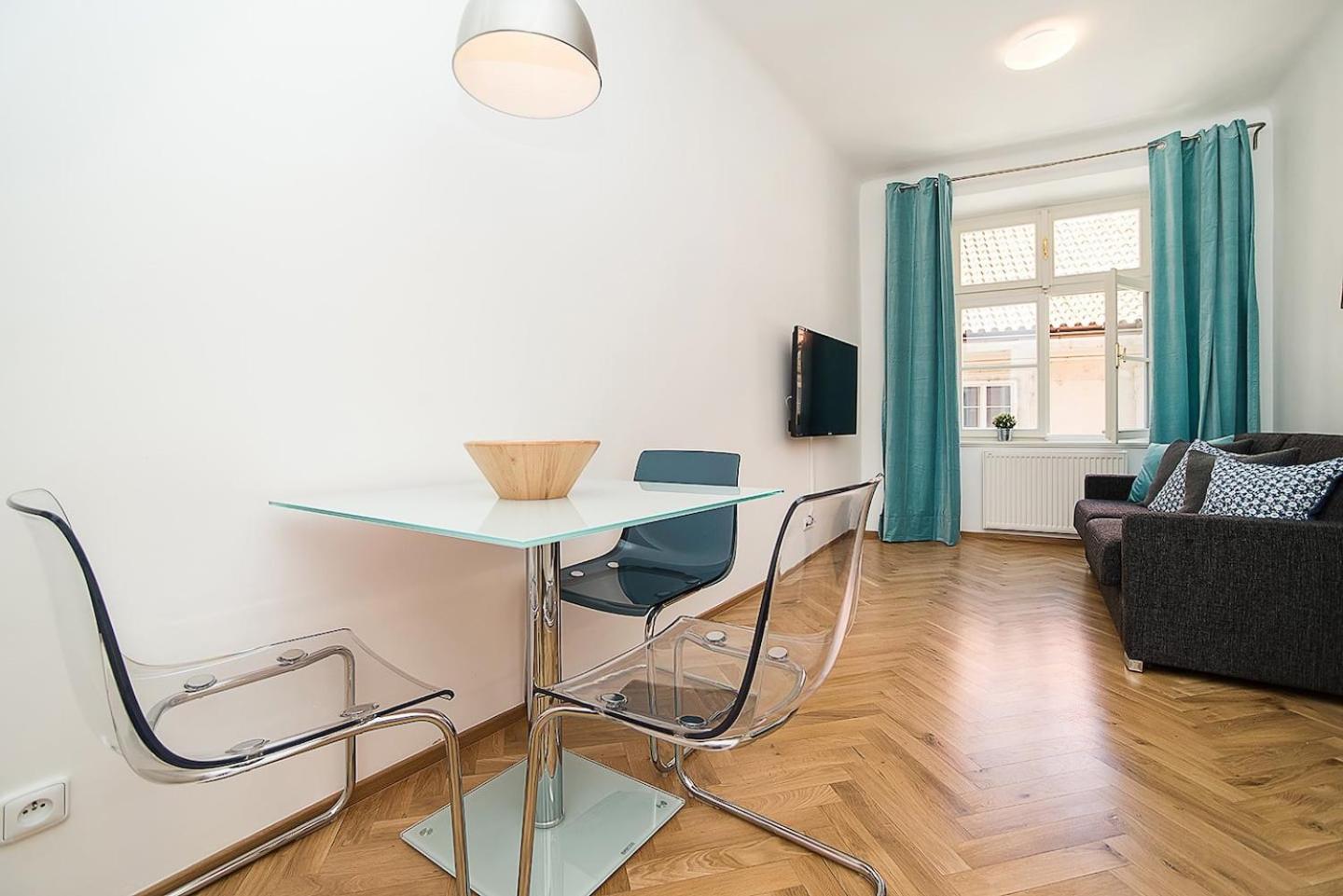 Newly renovated 1-bed apartment at Charles Bridge