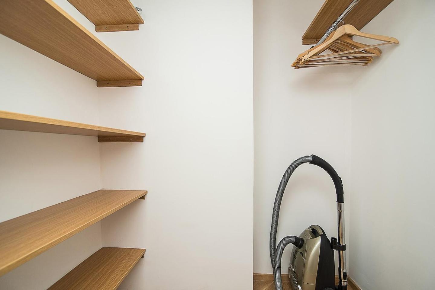 Newly renovated 1-bed apartment at Charles Bridge