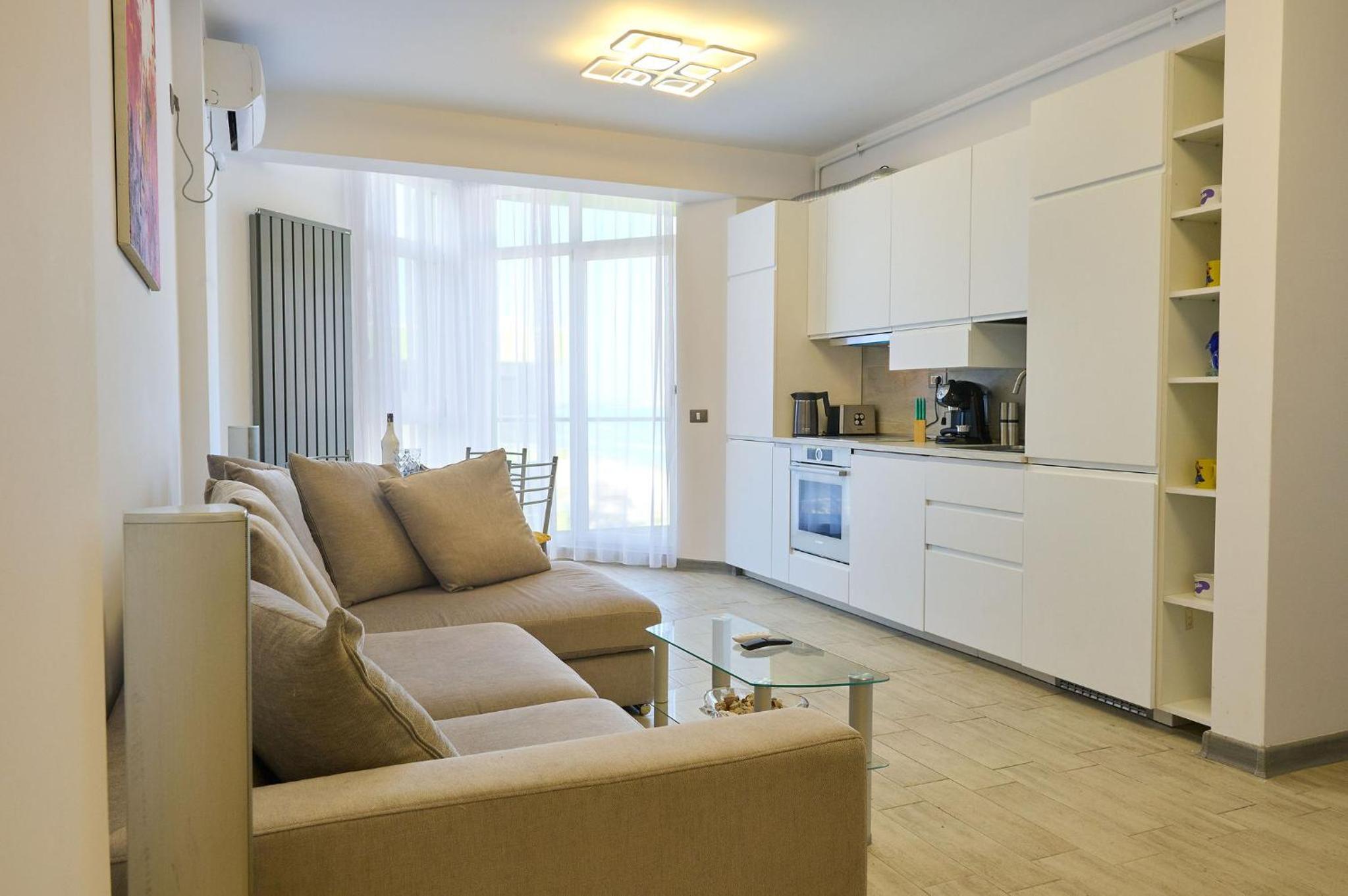 Crazy Sea View 2BR Apartment Spa Pools Resort- Parking view 3
