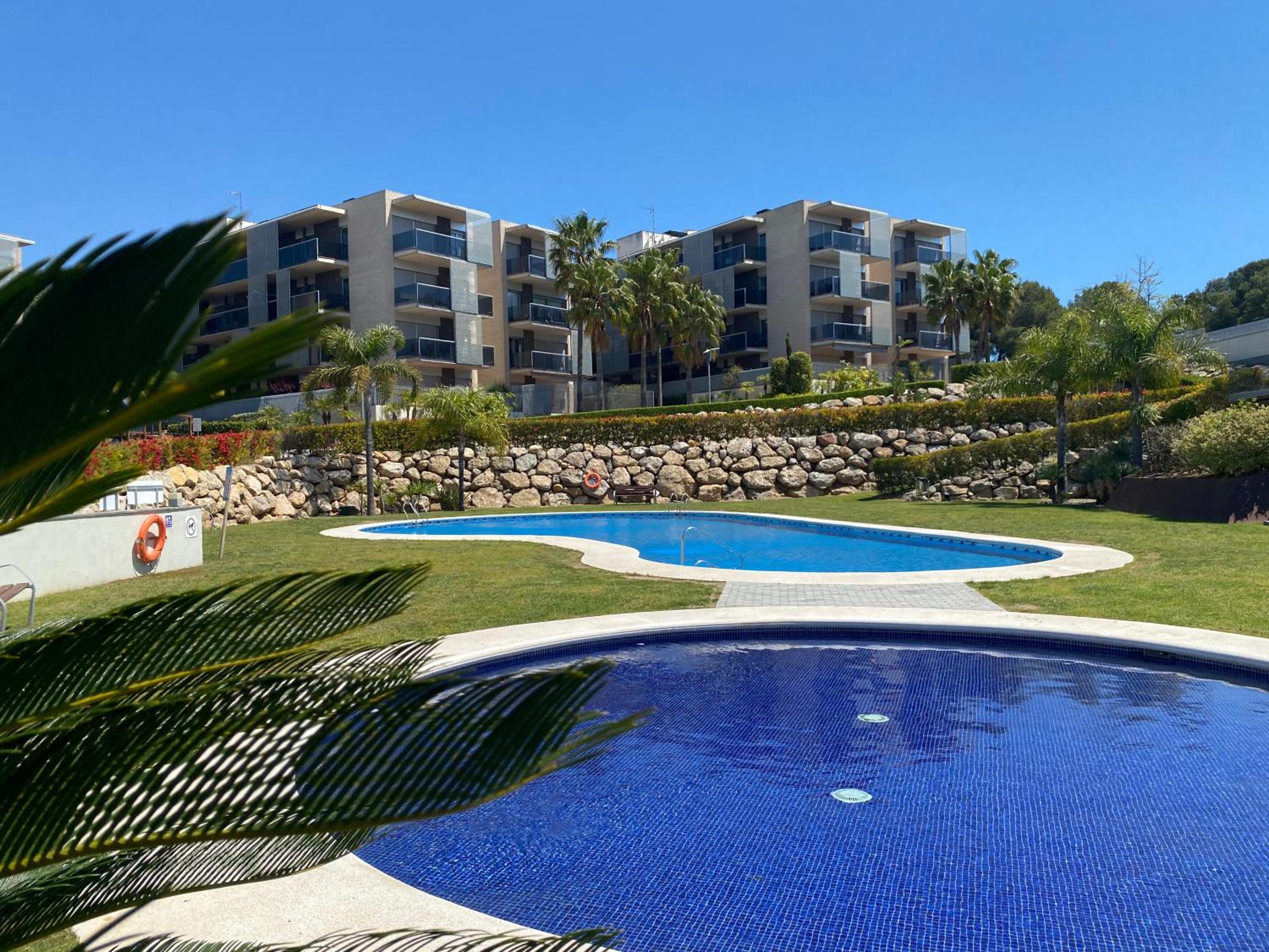 Hotel Paradise Aventura - Image 1