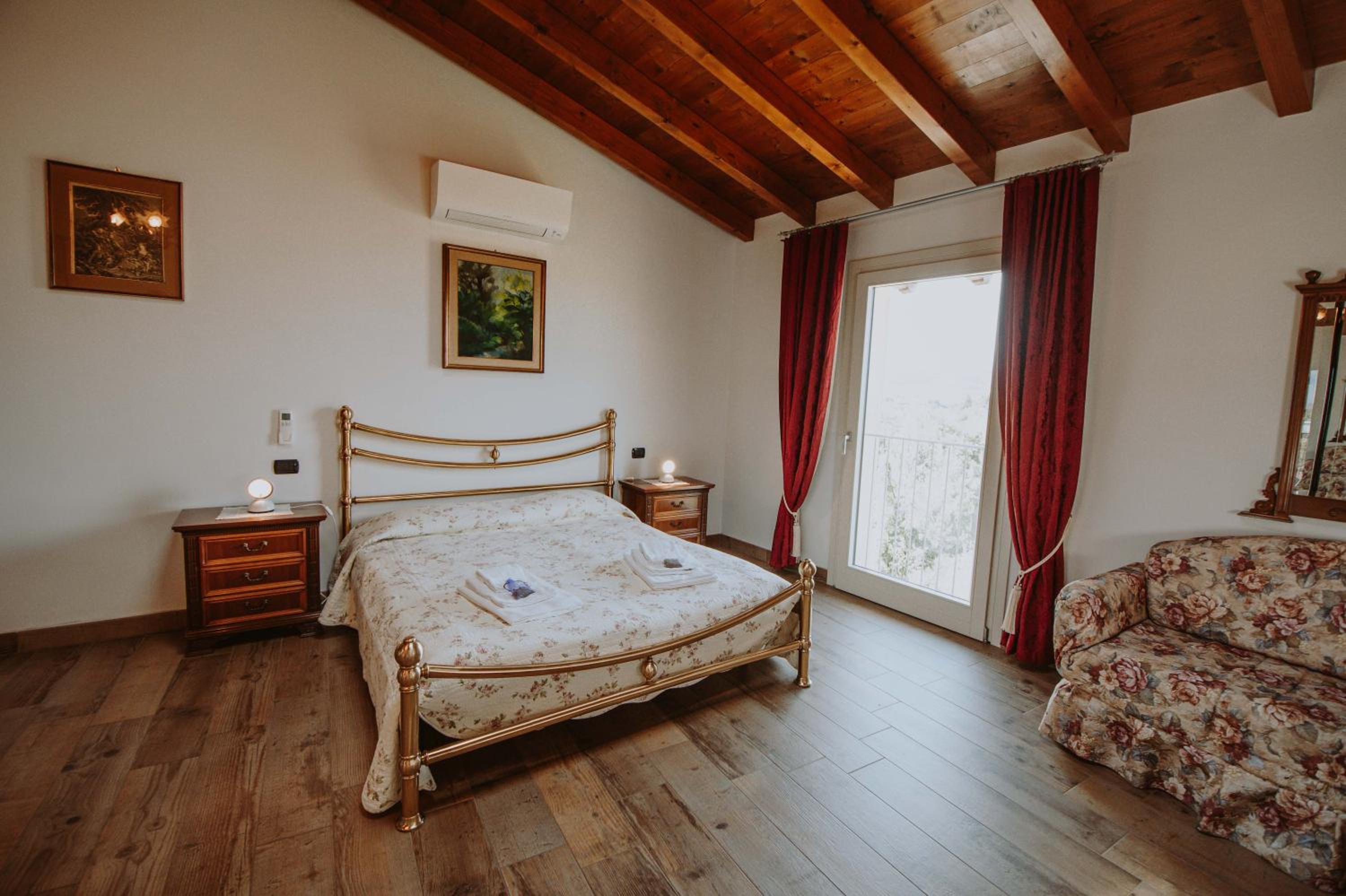 B&B Casa Santa Lucia