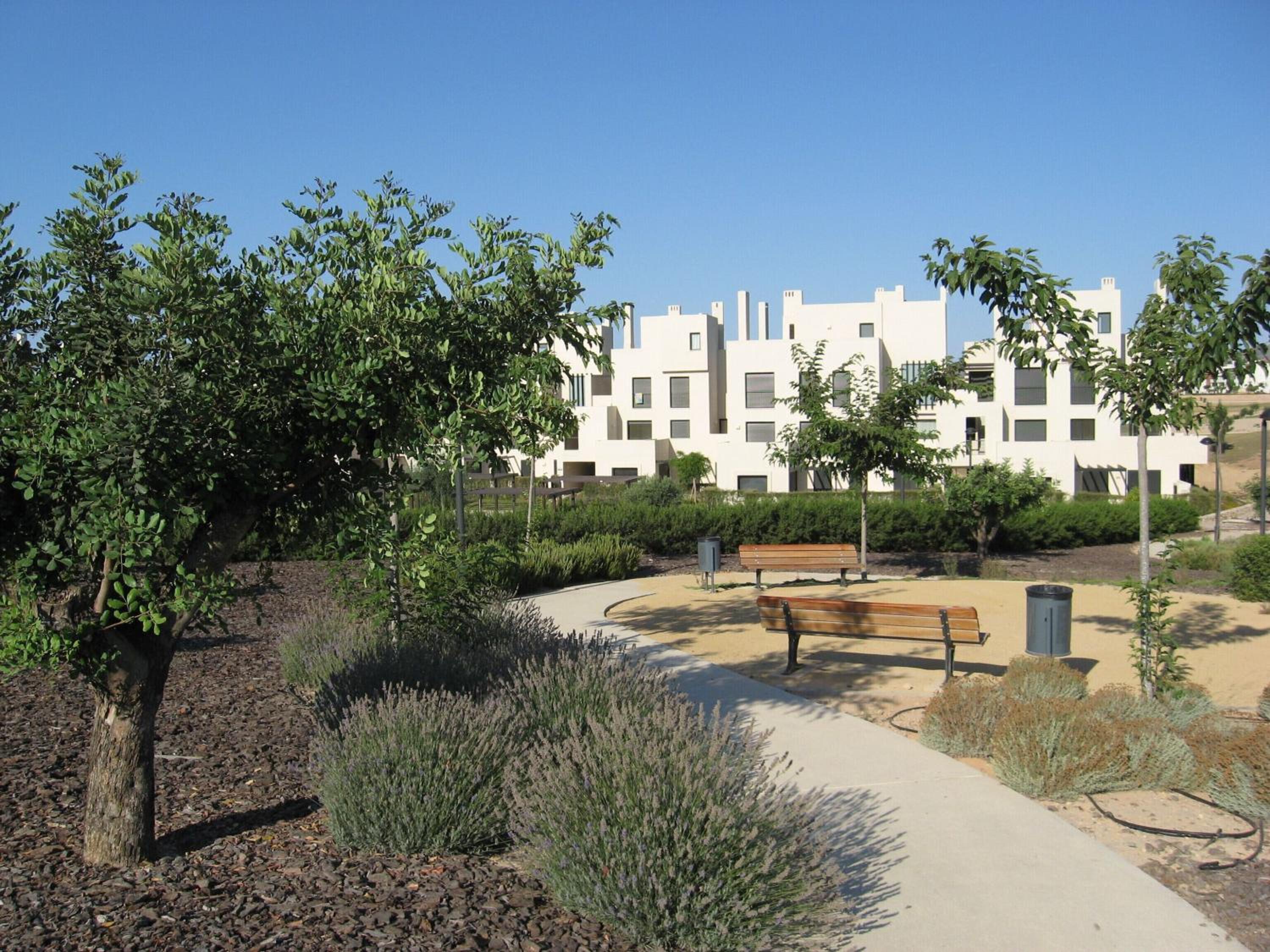 First Floor Non Smoking Air Conditioned 4 Person Luxury Golf Apartment view 5