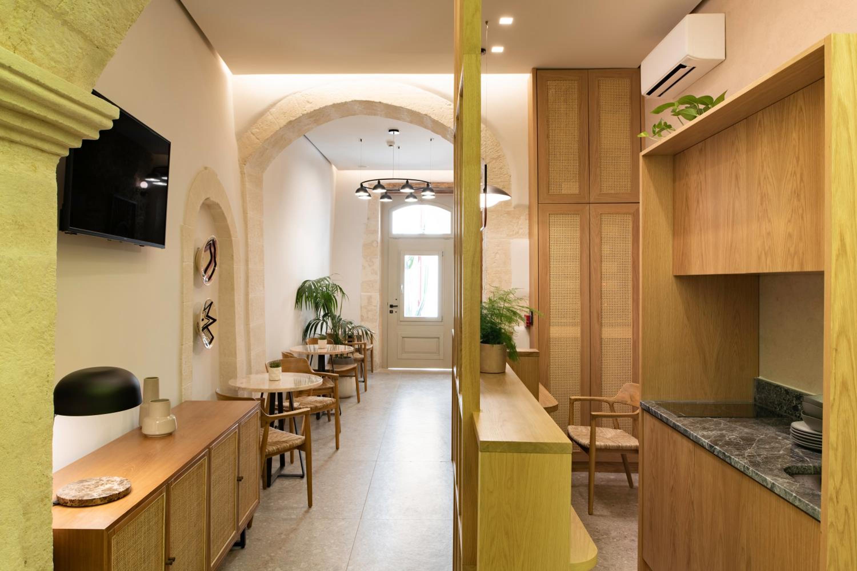 Fonte d'Oro Luxury Rooms view 3