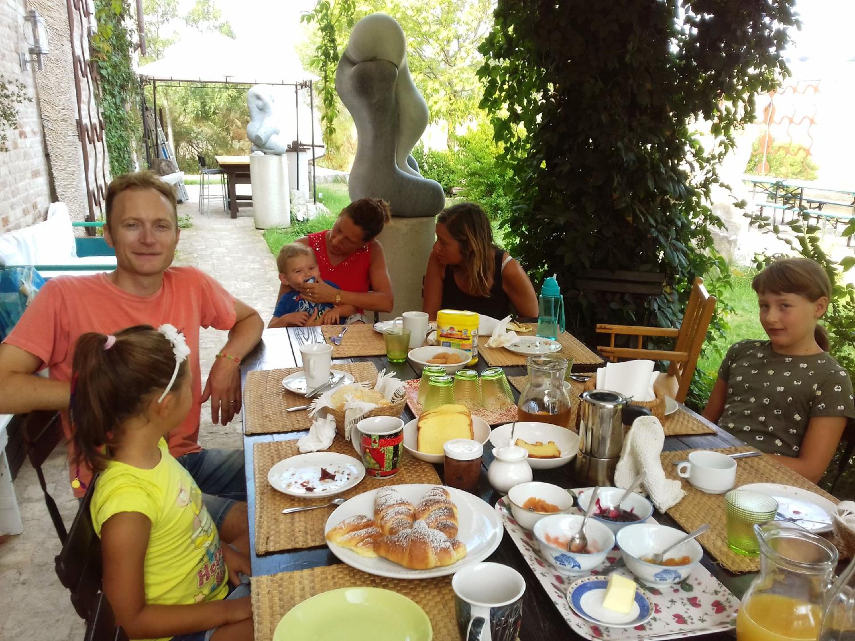 Photo 31