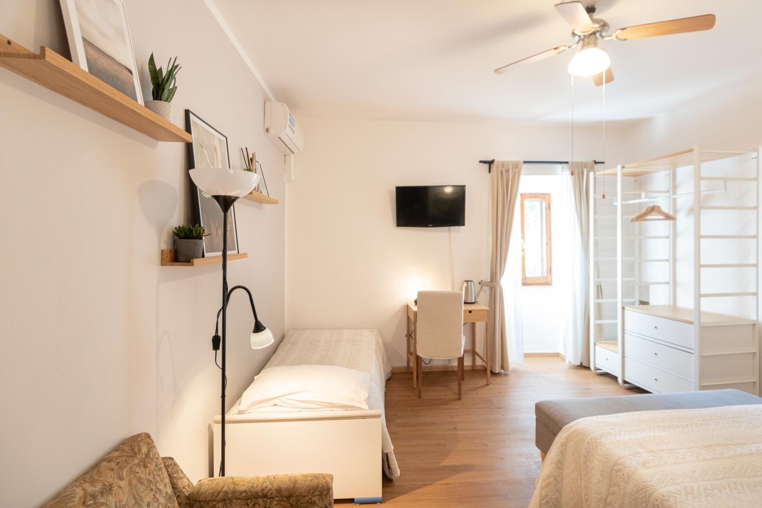 B&B Cantico Delle Creature