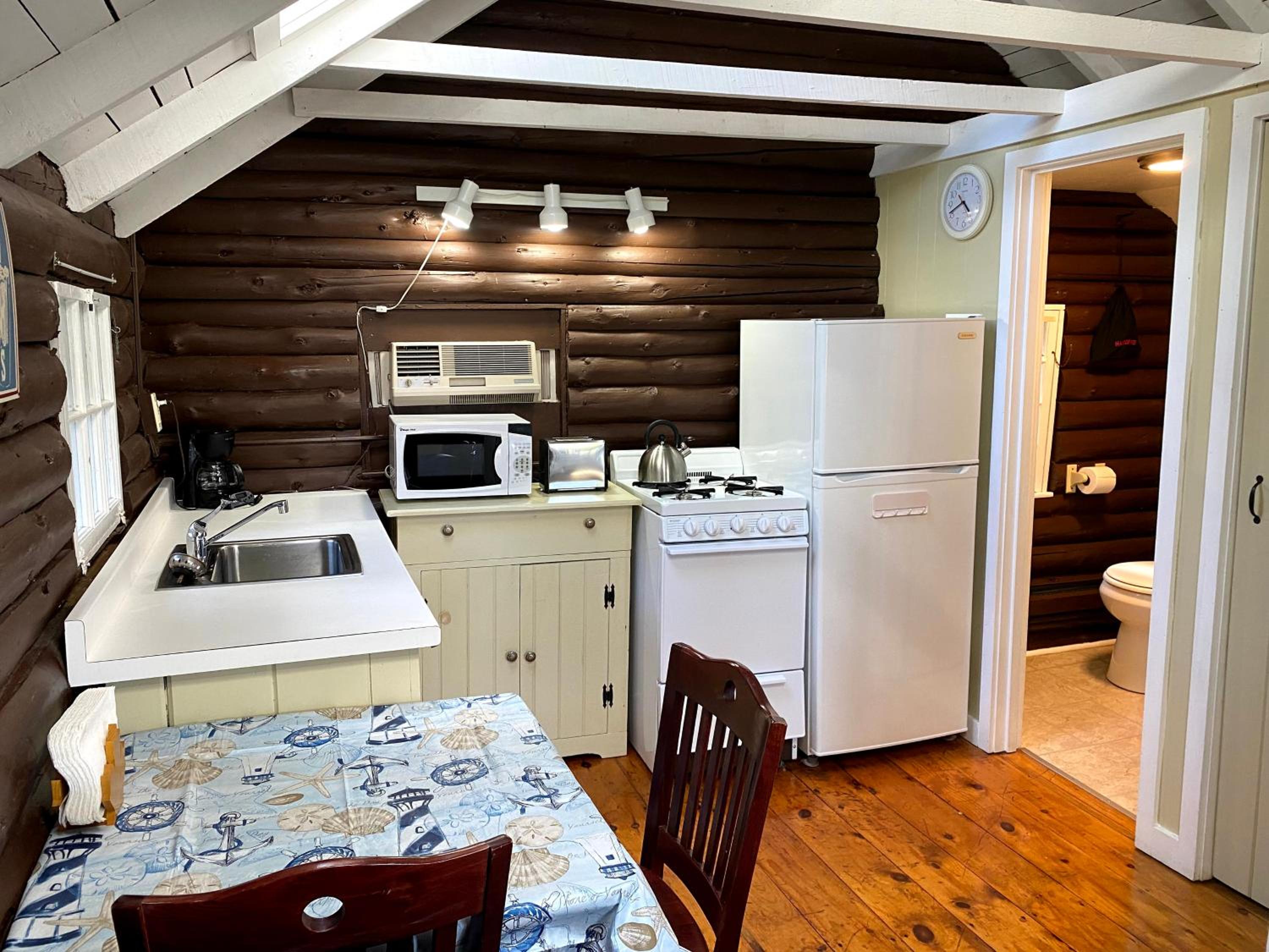 Pine Grove Cottages