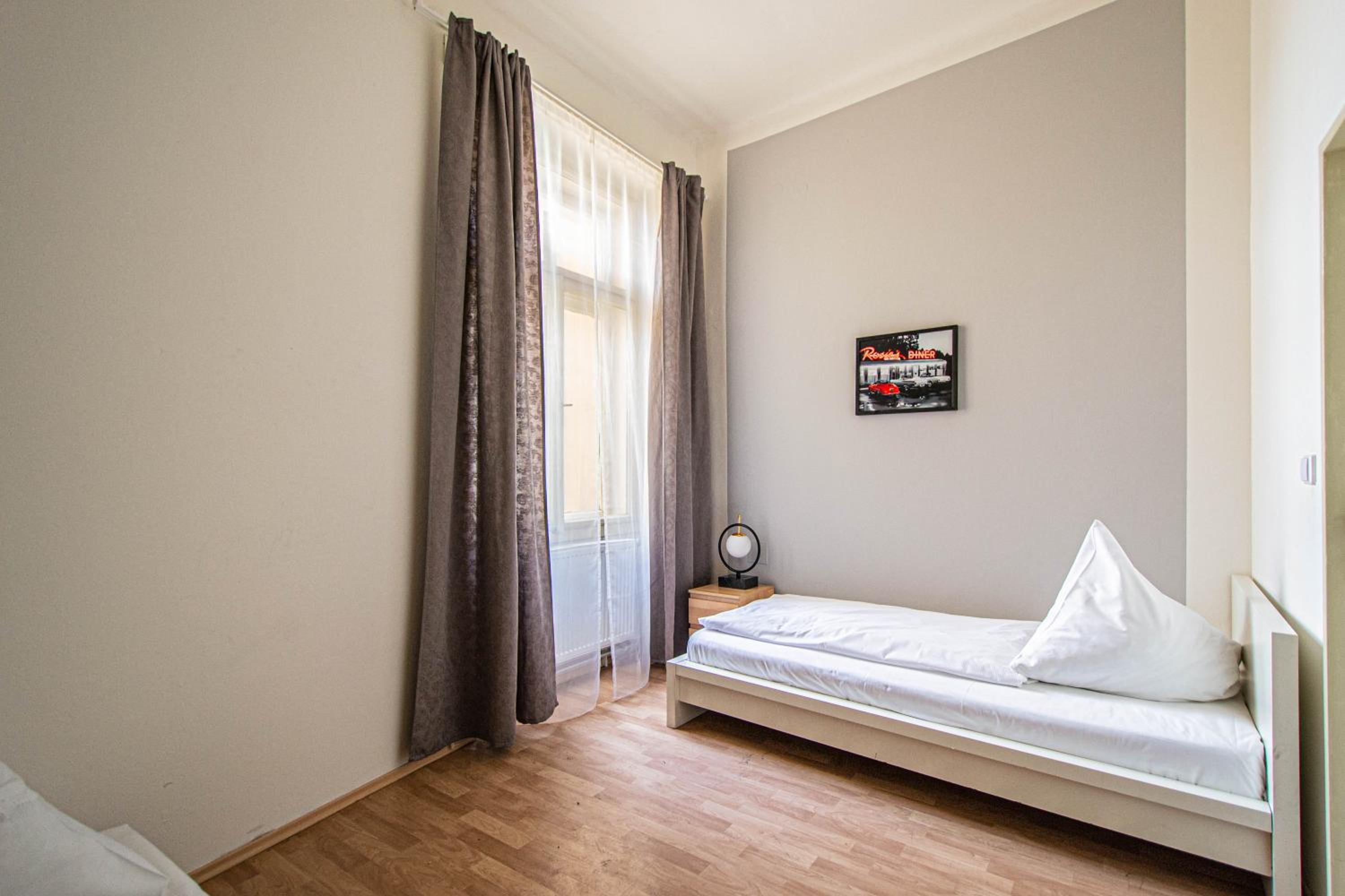 For celebrations spacious 3BDR apartment with balcony