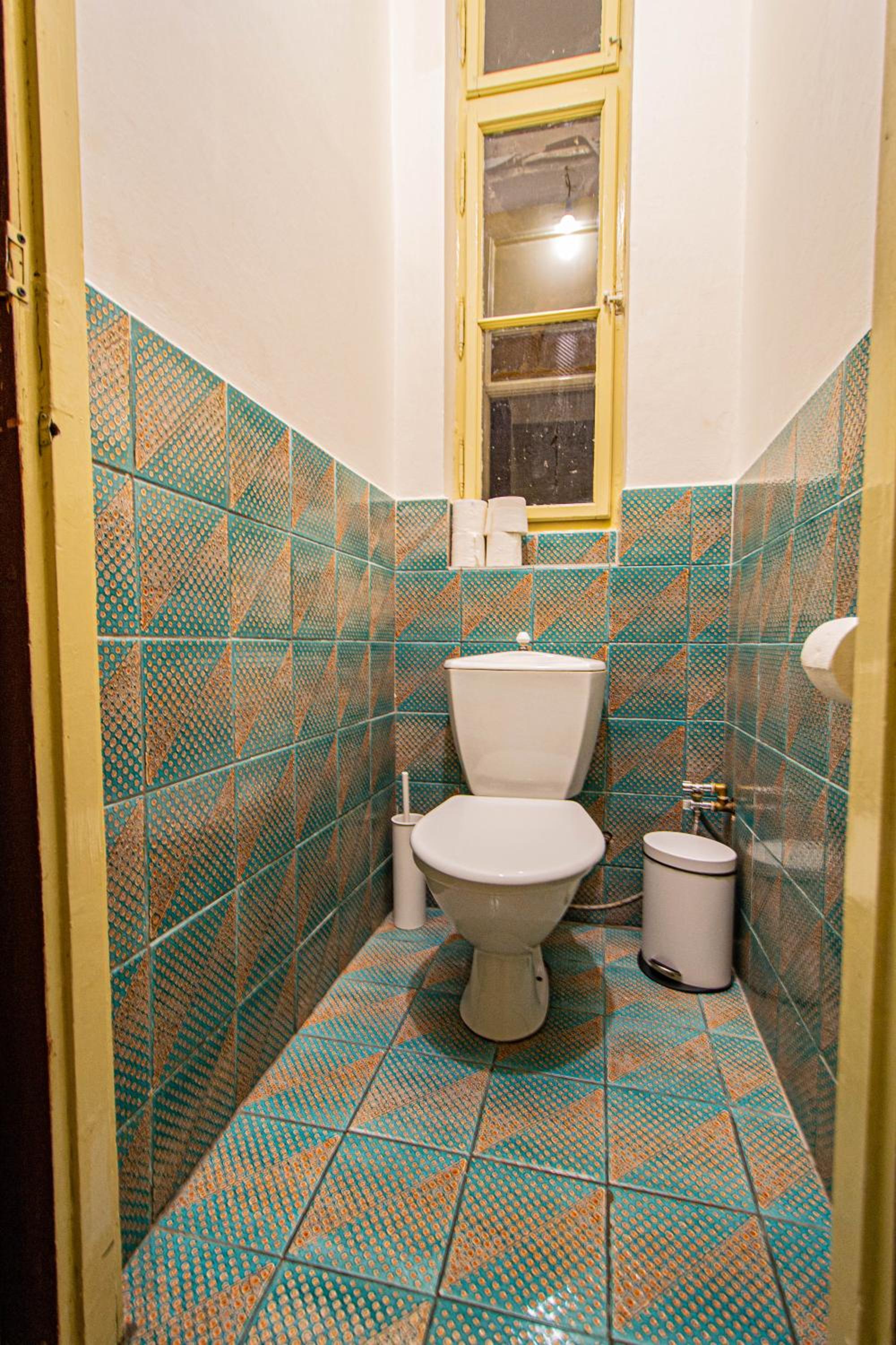For celebrations spacious 3BDR apartment with balcony