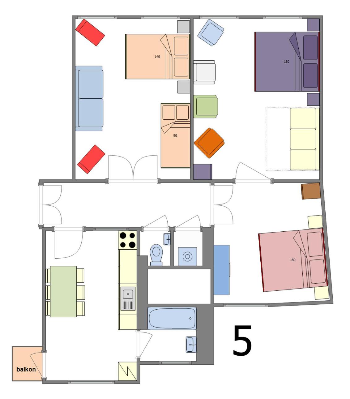 For celebrations spacious 3BDR apartment with balcony