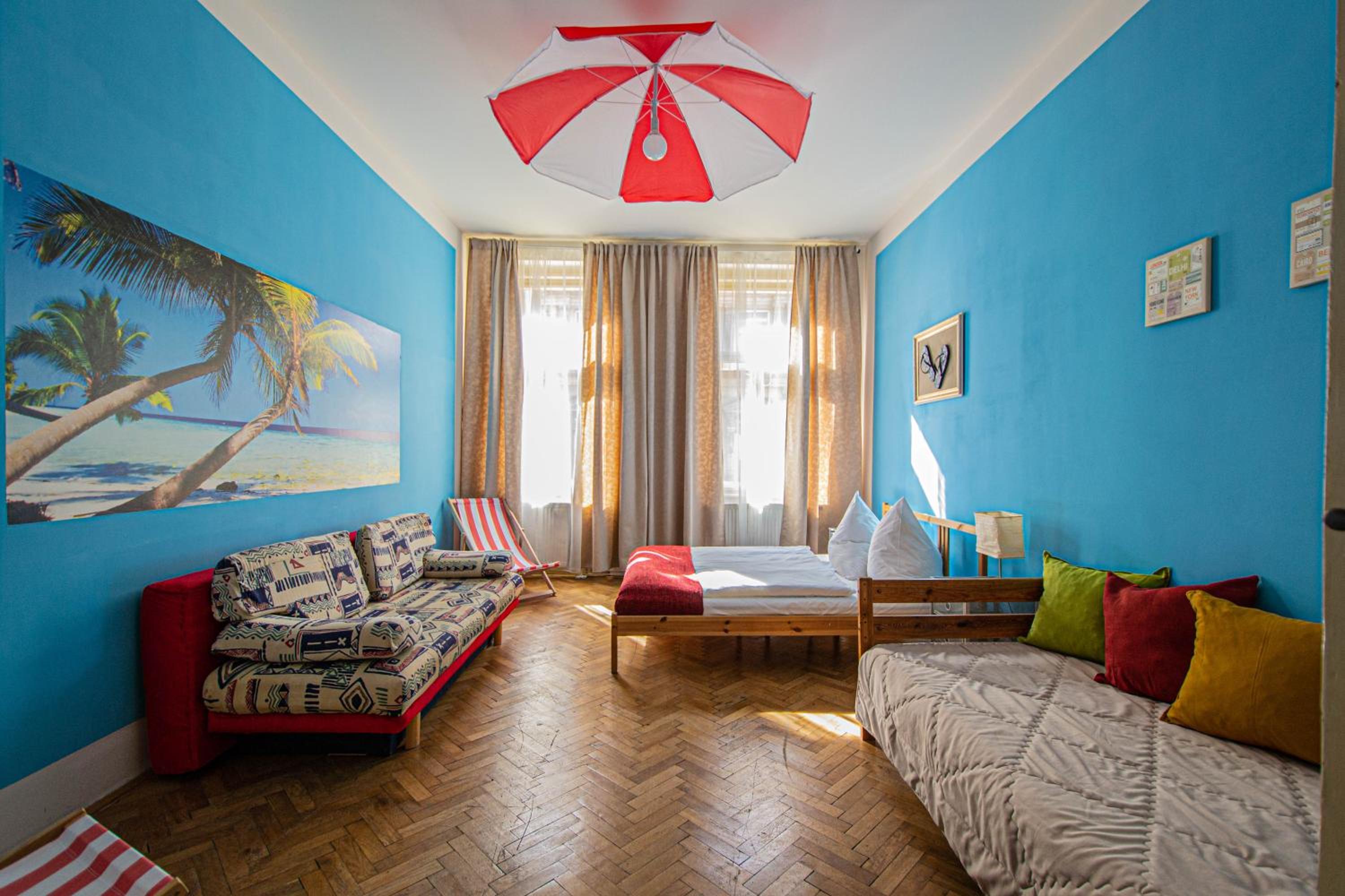 For celebrations spacious 3BDR apartment with balcony