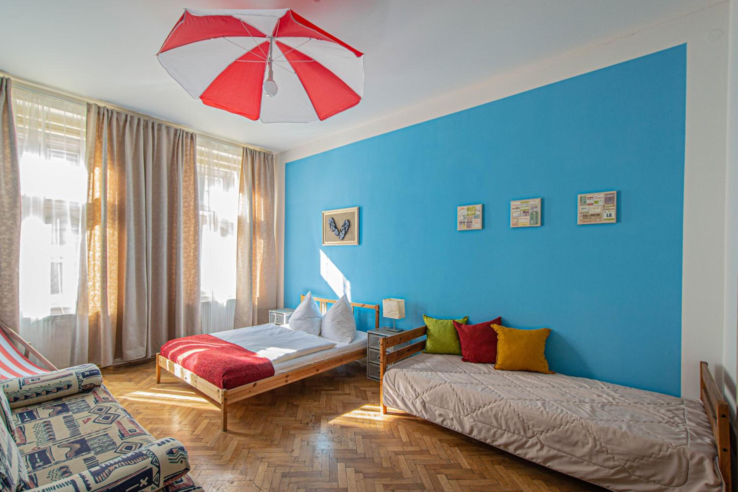 For celebrations spacious 3BDR apartment with balcony
