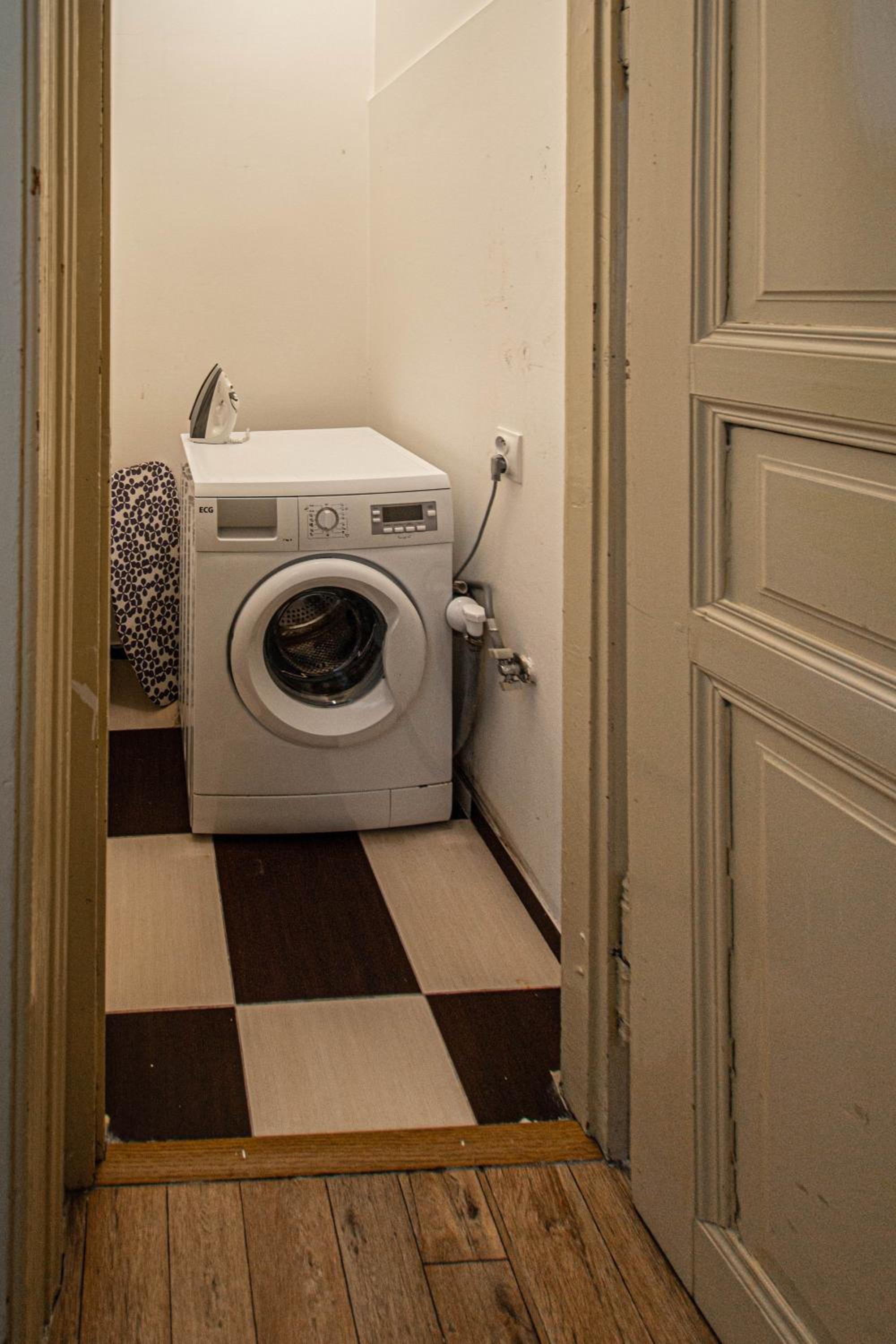 For celebrations spacious 3BDR apartment with balcony