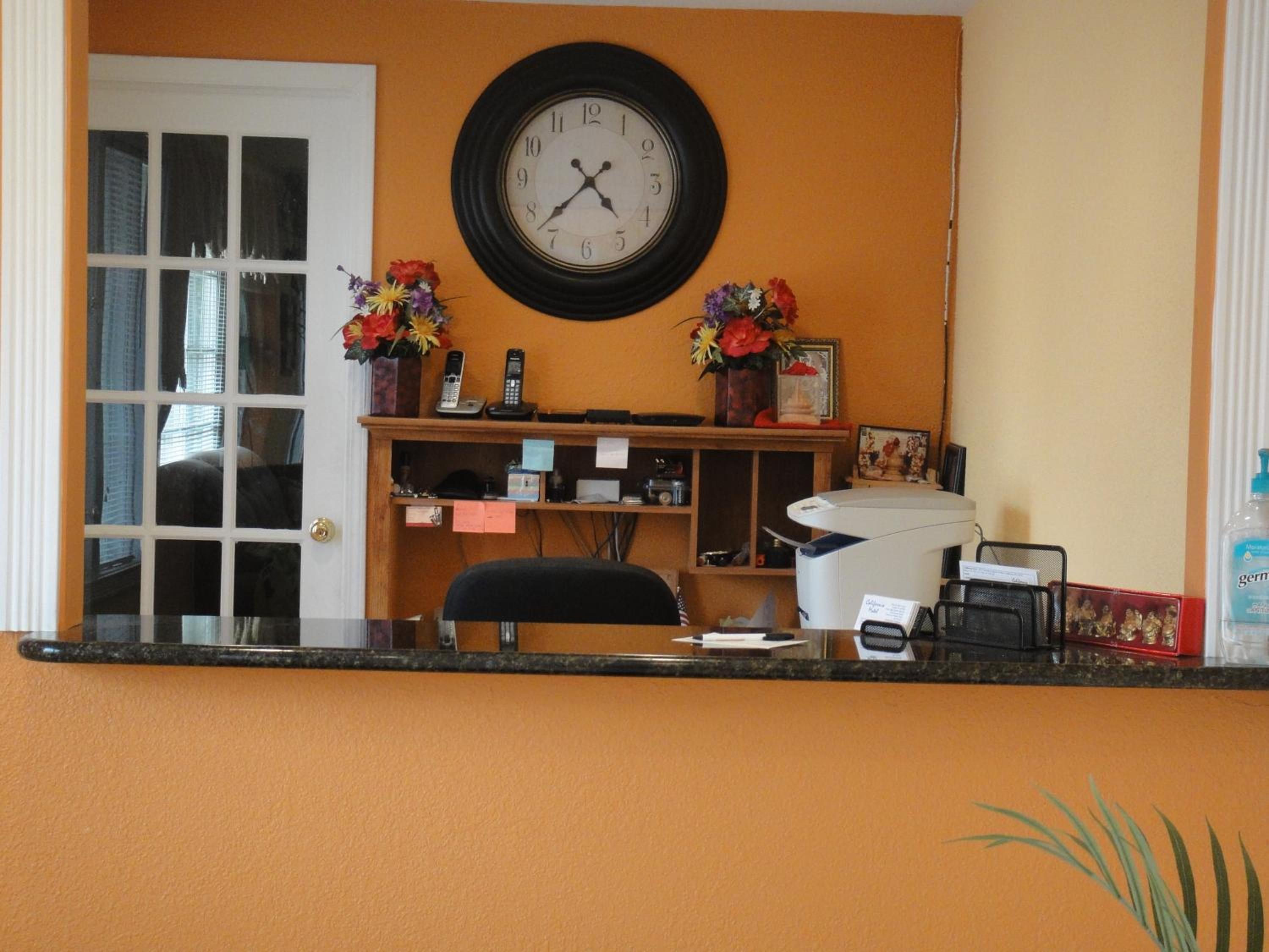 Jefferson City Vacations - California Motel - Property Image 2