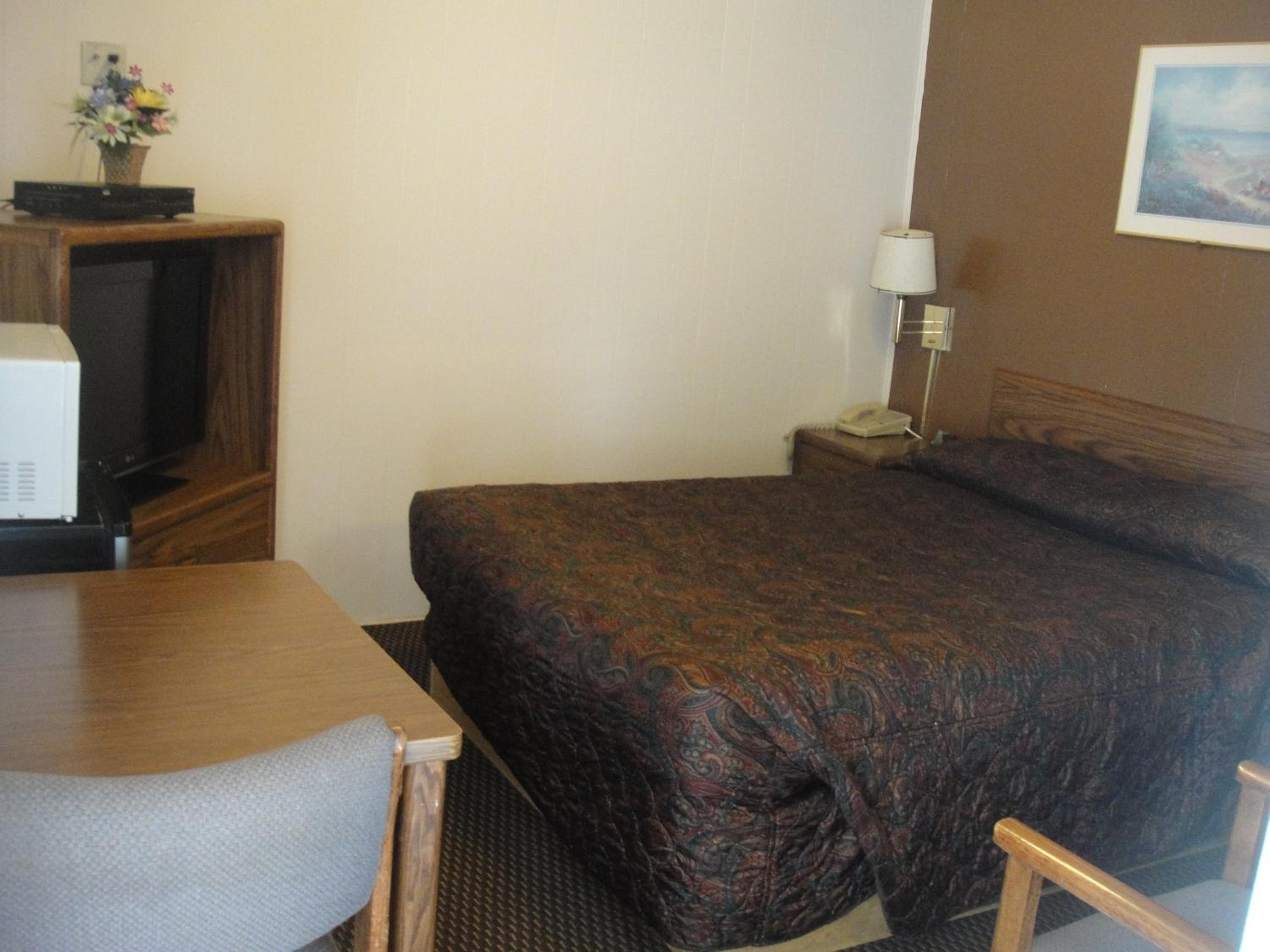 Jefferson City Vacations - California Motel - Property Image 3