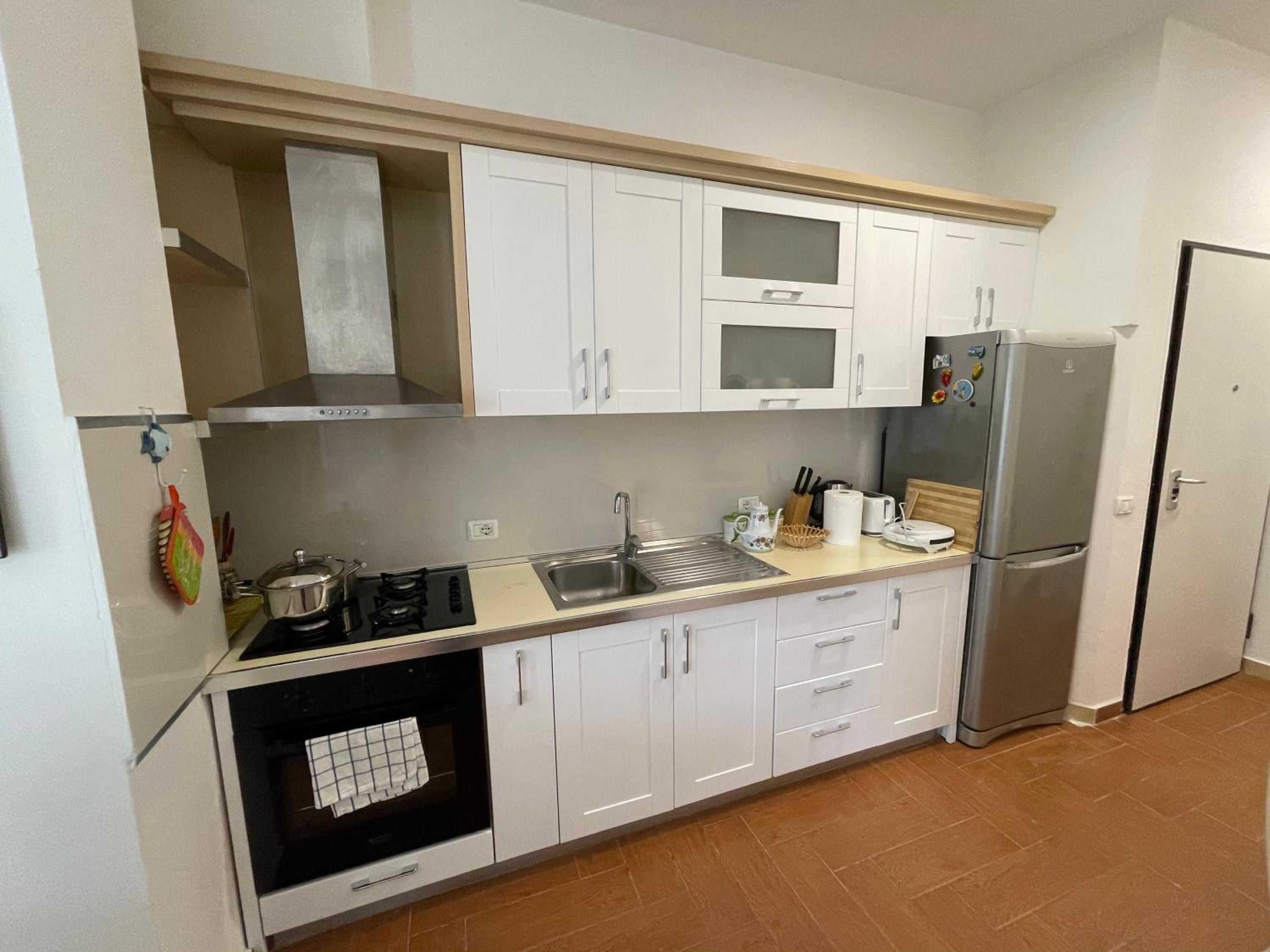 Gjiri Lalzit Apartment
