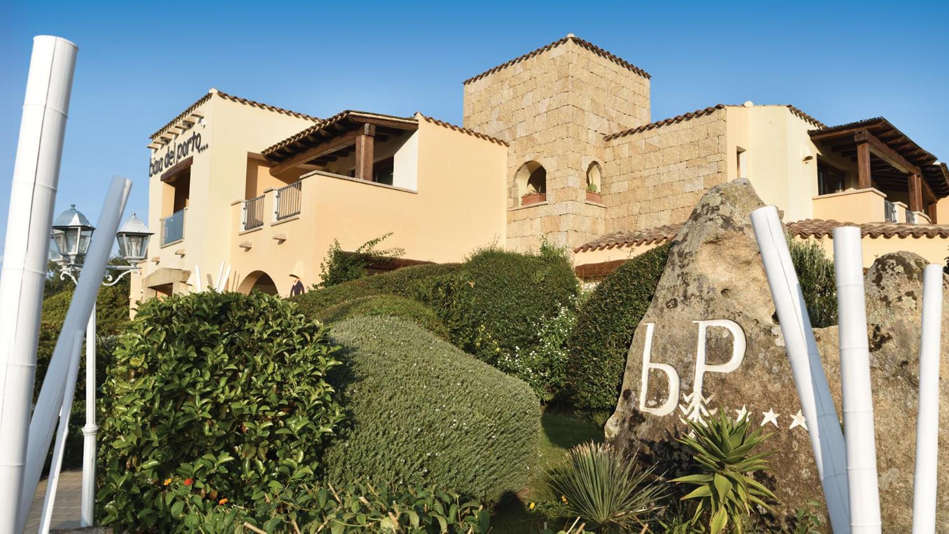 Hotel Baia Del Porto - Image 1