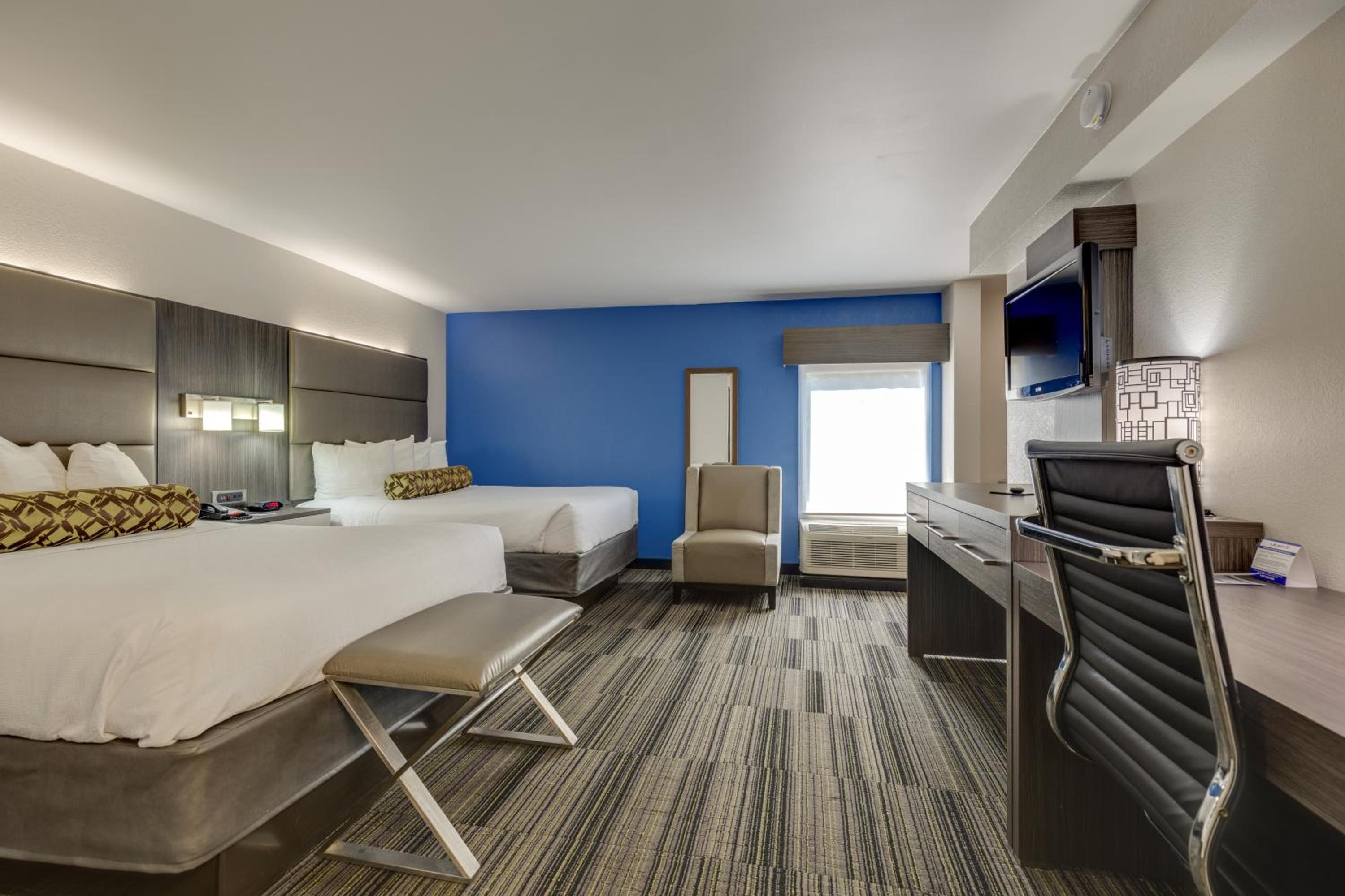 Alexis Inn and Suites Hotel - Property Image 19