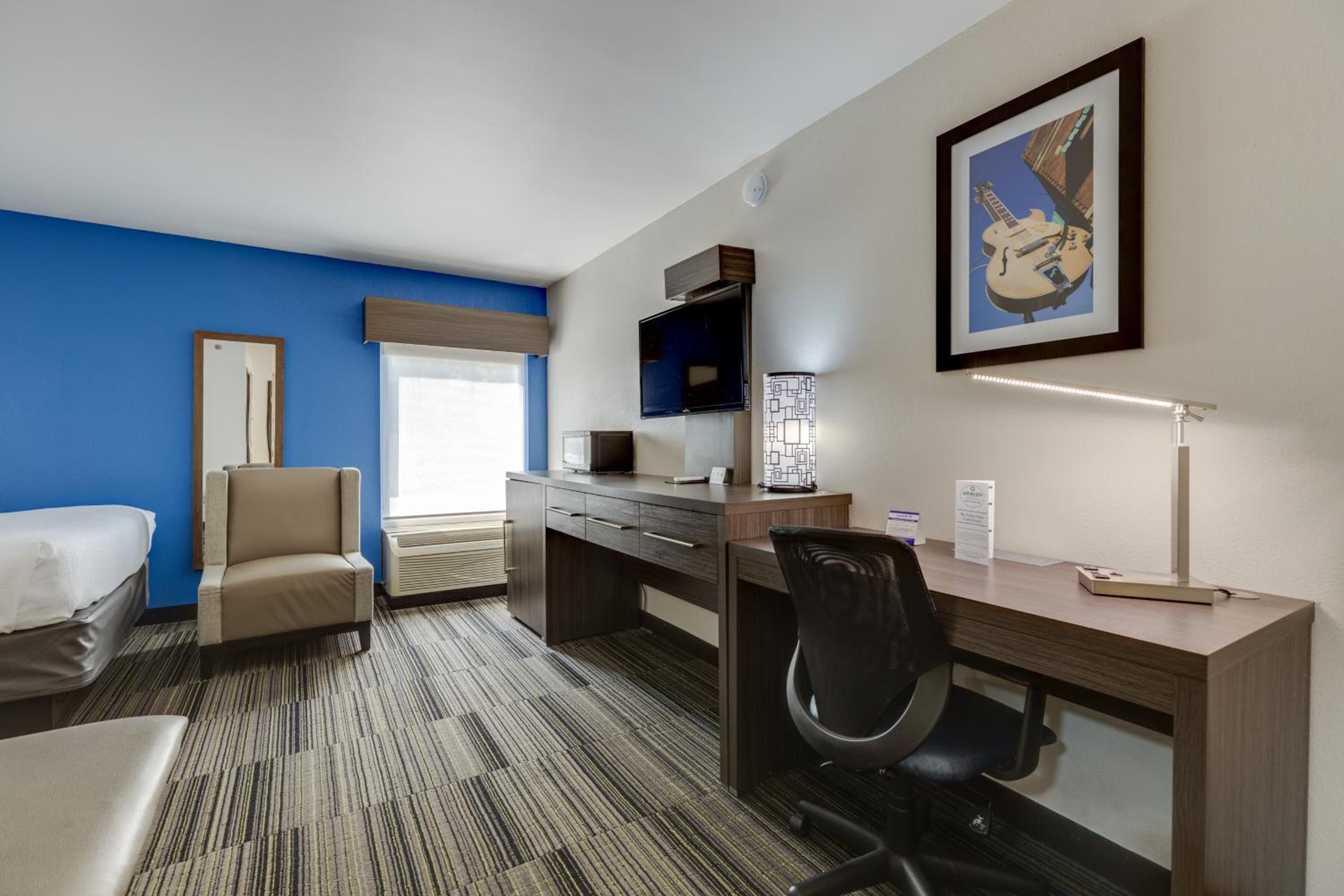 Alexis Inn and Suites Hotel - Property Image 20