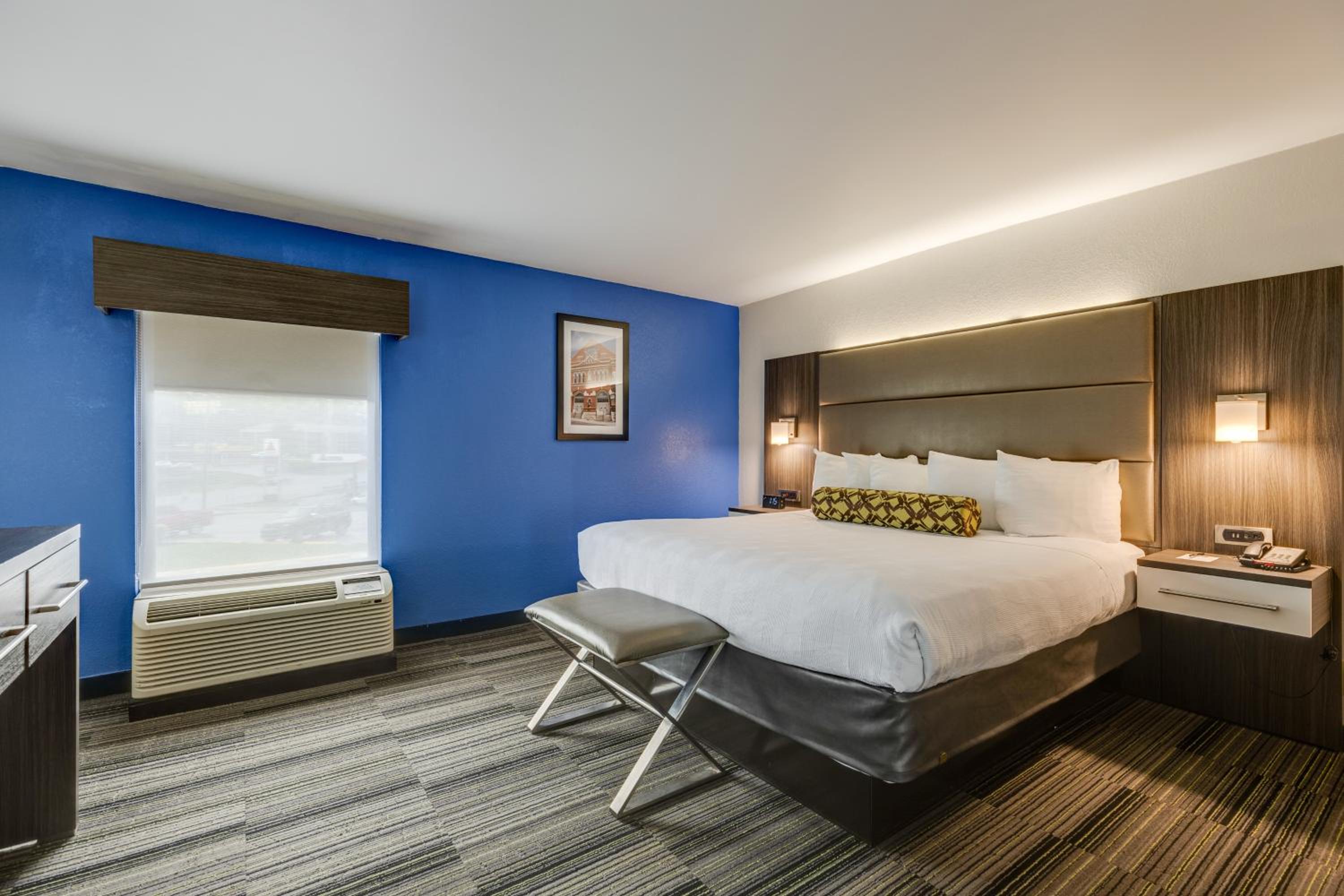 Alexis Inn and Suites Hotel - Property Image 32