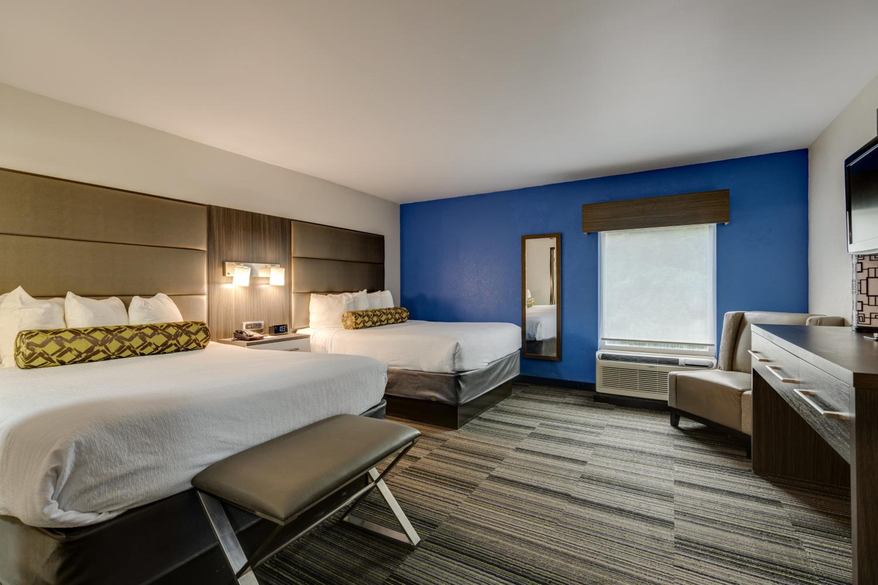 Alexis Inn and Suites Hotel - Property Image 28