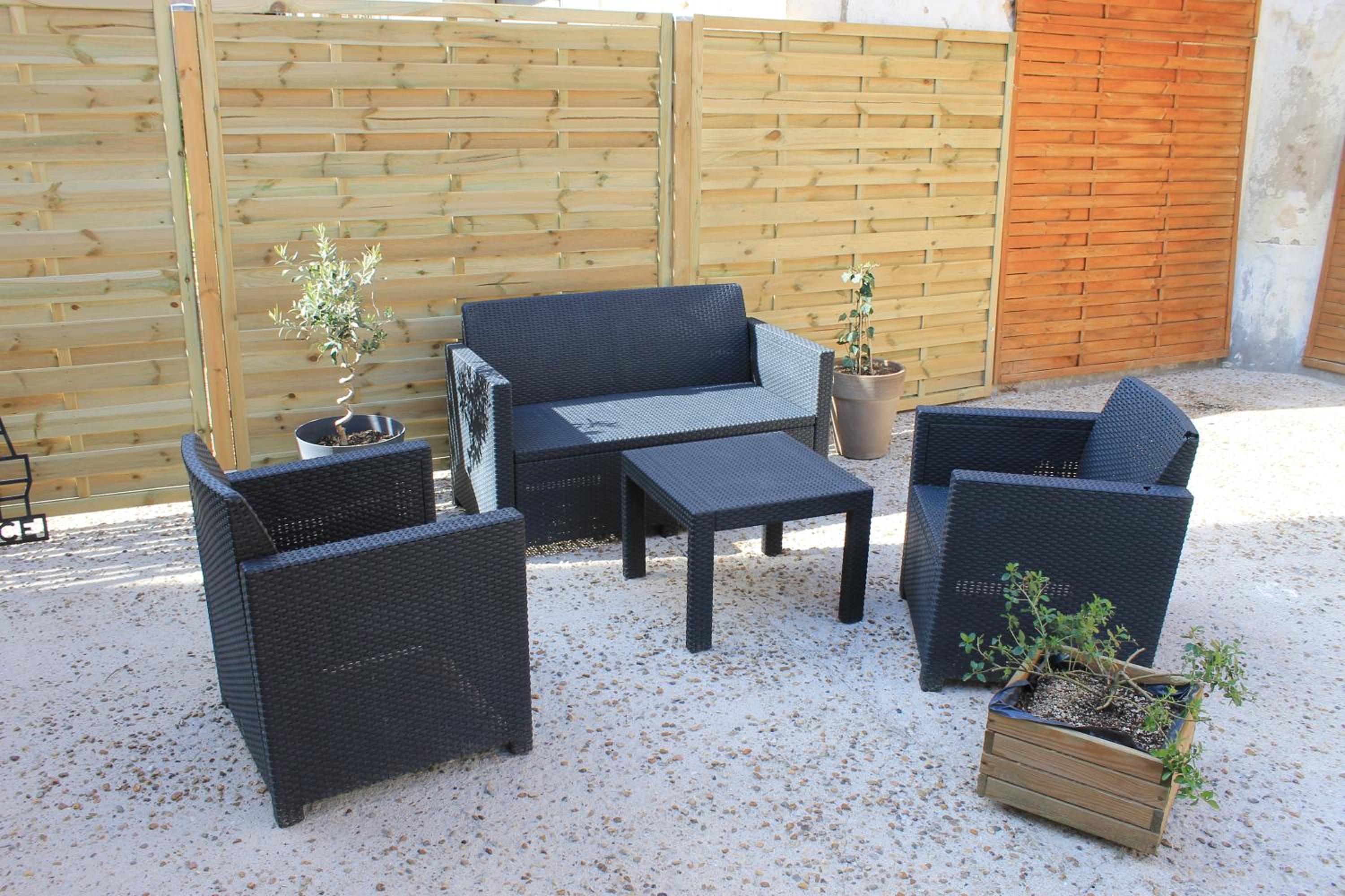 outdoor BBQ area