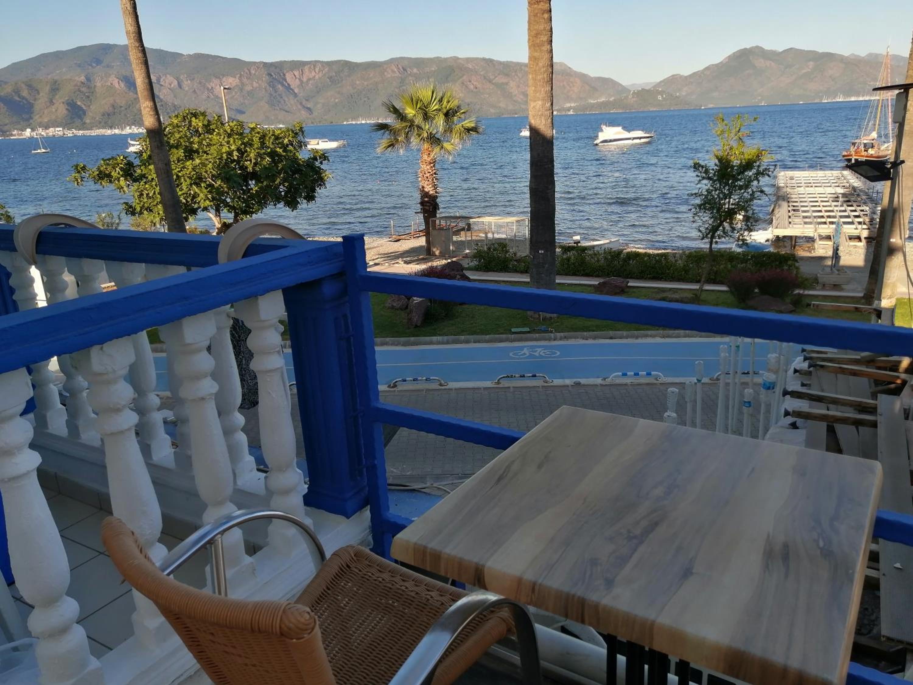 Uysal Motel Beach