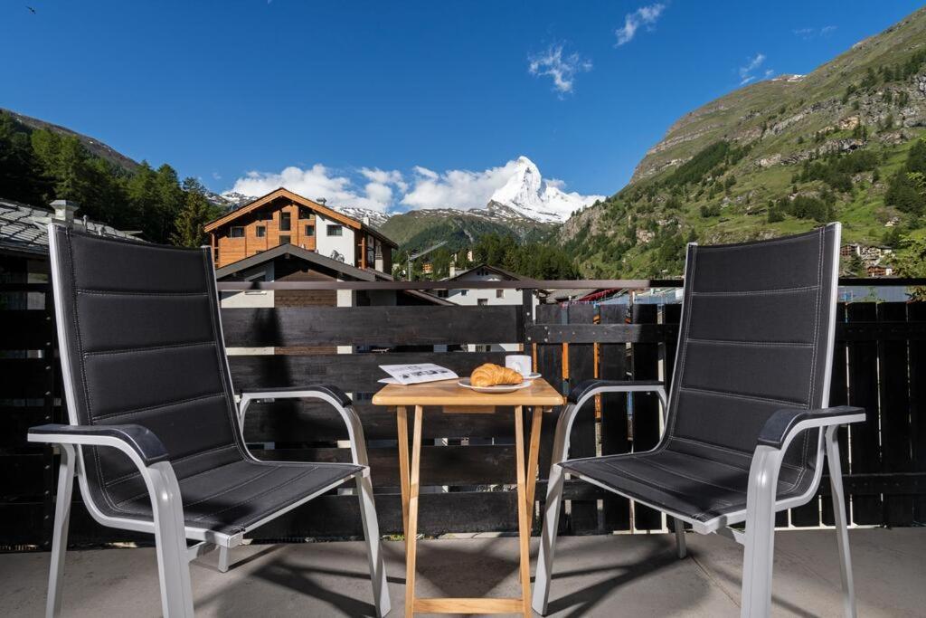Mountain Apartments Zermatt Nr 10 view 2