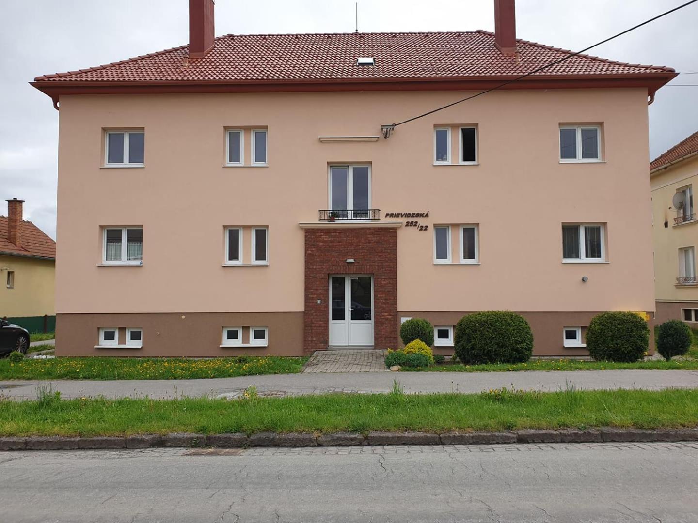 Photo 8