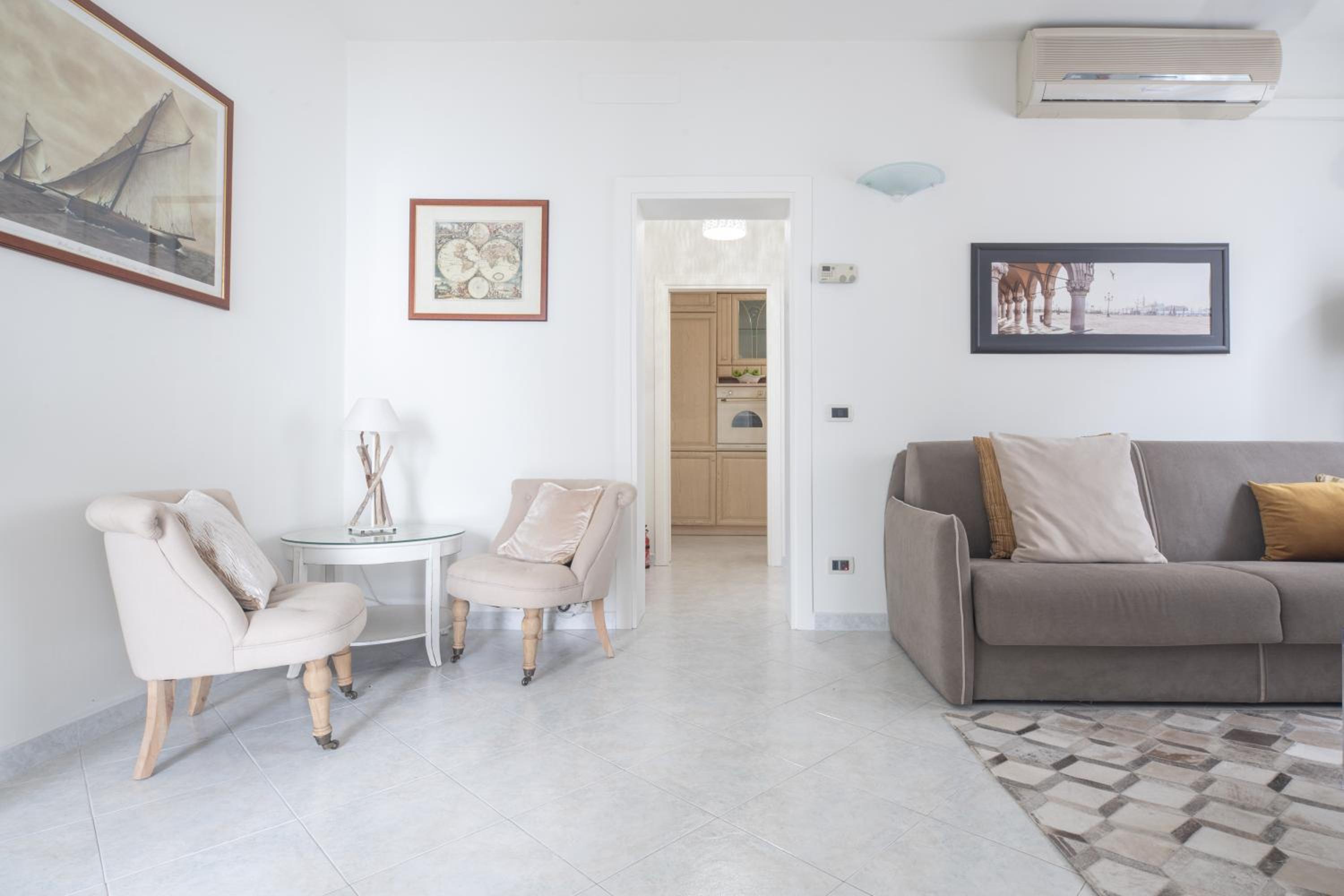 Ca del Mar Venice Luxury Apartments